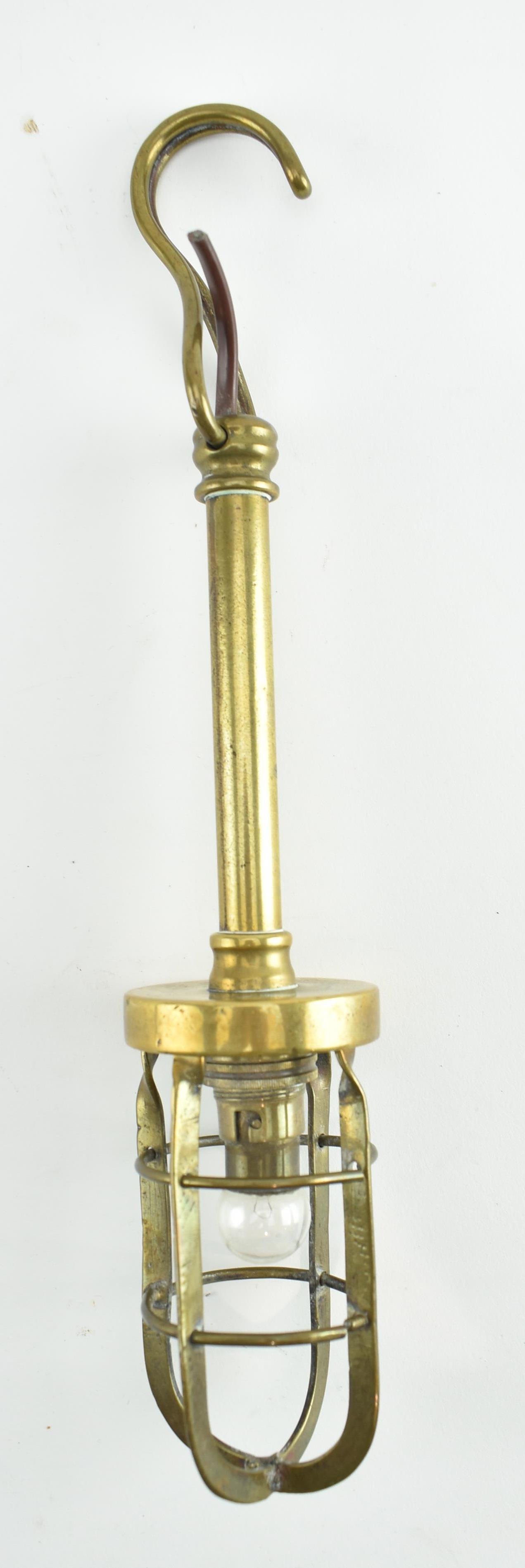 20TH CENTURY BRASS HANGING INSPECTION NAUTICAL DOCK LAMP - Image 2 of 5