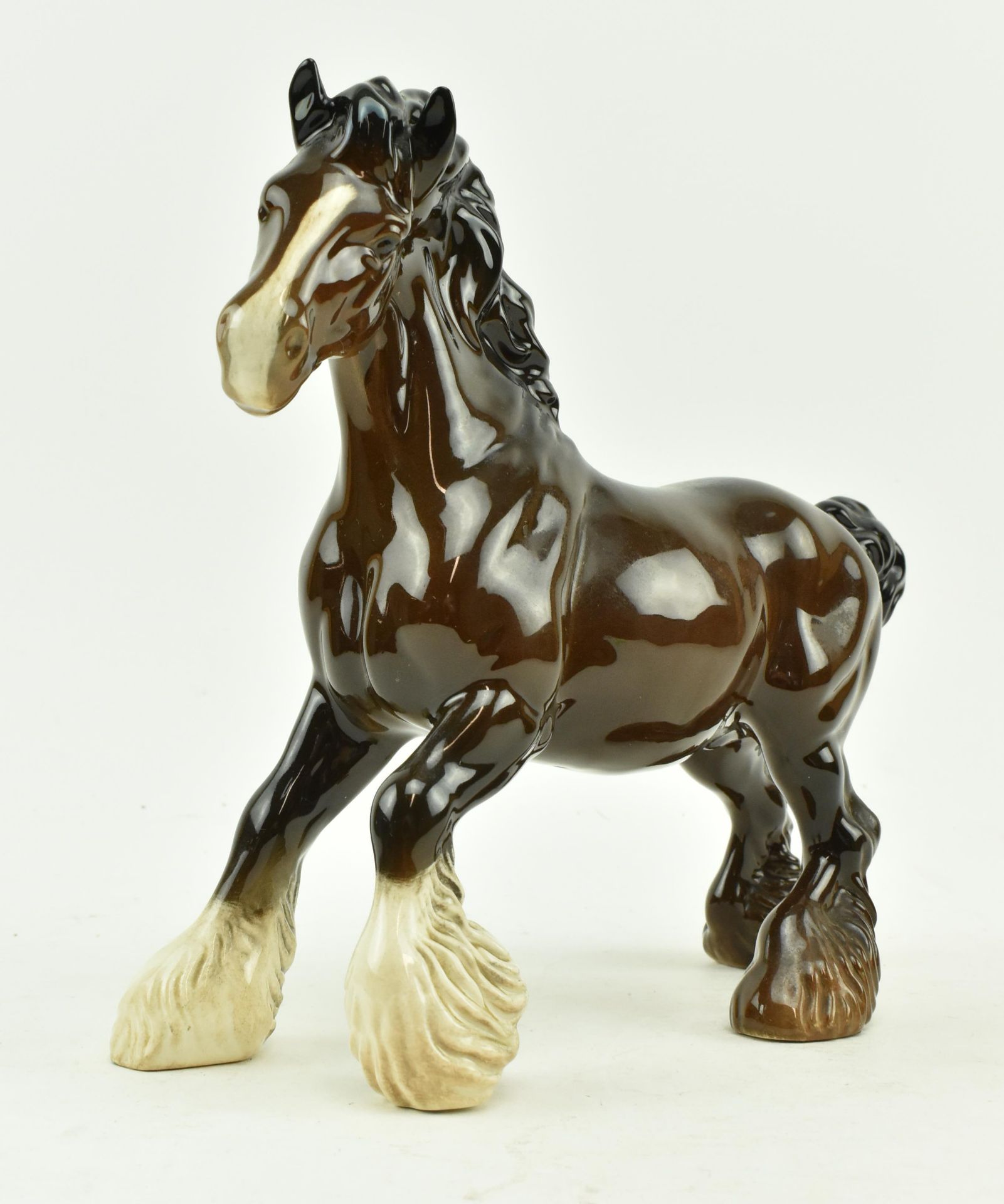 BESWICK - 20TH CENTURY PORCELAIN FIGURINE OF A SHIRE HORSE