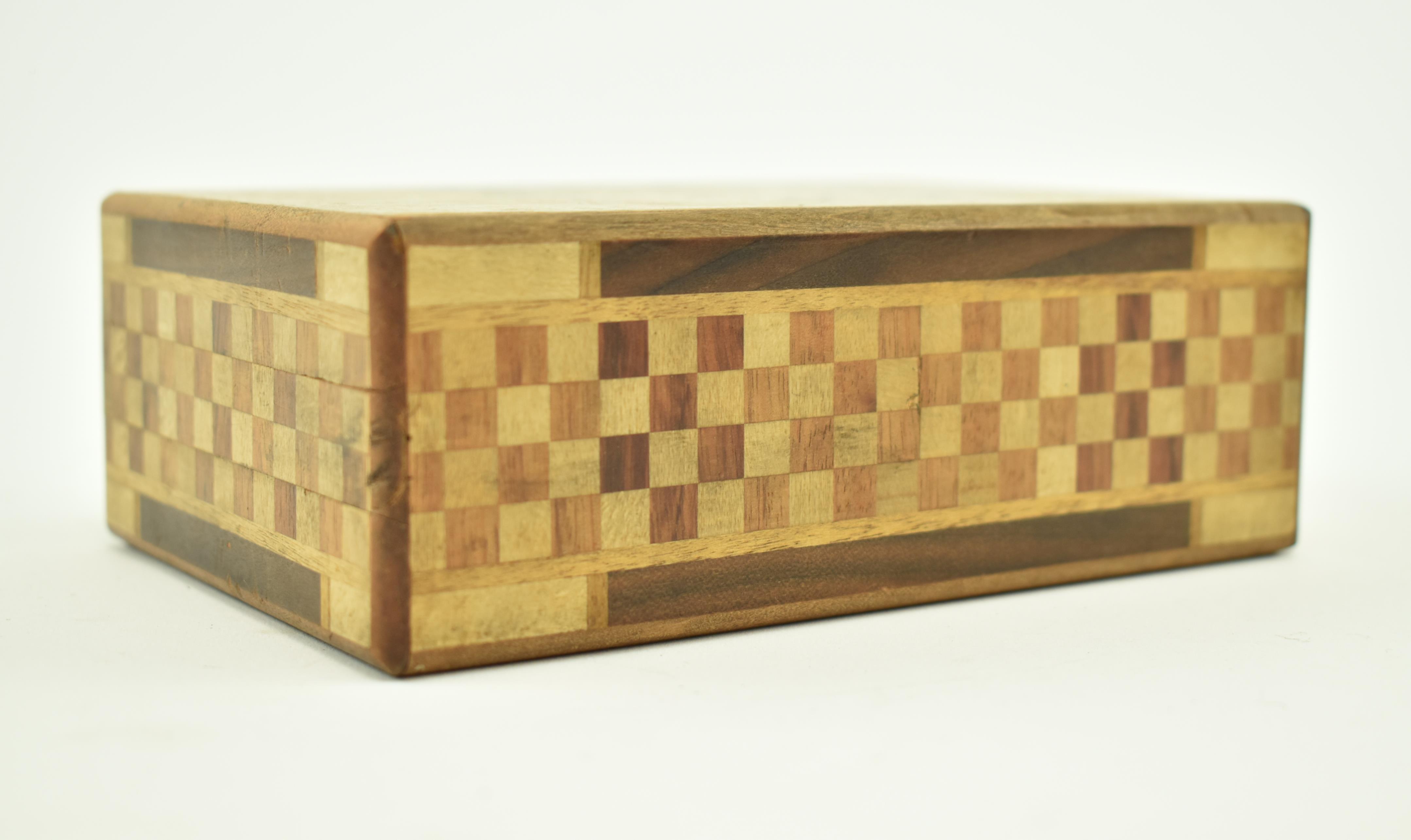 VINTAGE JAPANESE WOODEN SECRET PUZZLE BOX - Image 2 of 5