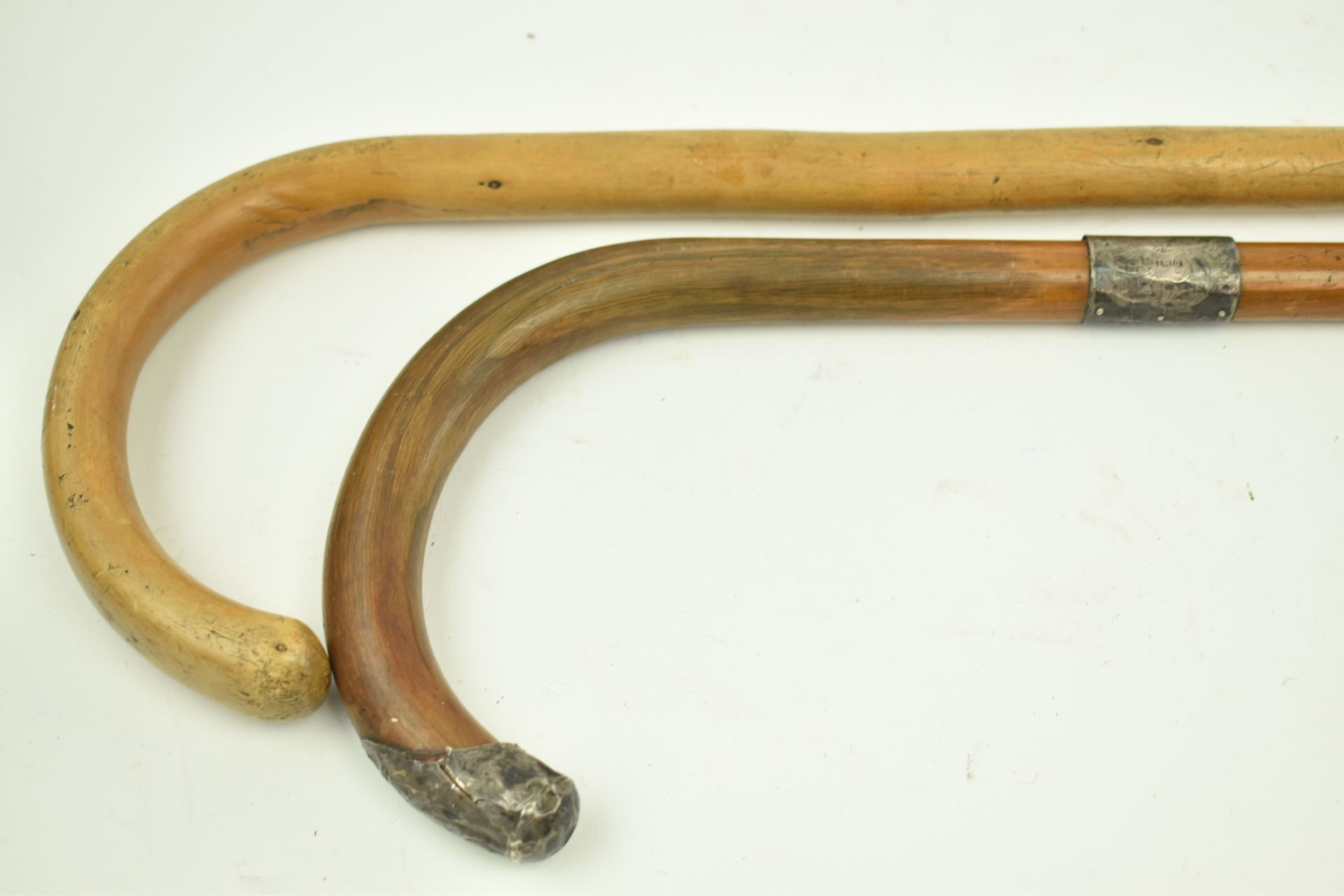 COLLECTION OF EARLY 20TH CENTURY & LATER WALKING STICKS - Image 8 of 10