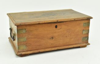 EARLY 20TH CENTURY ANGLO-INDIAN CAMPAIGN JEWELLERY BOX