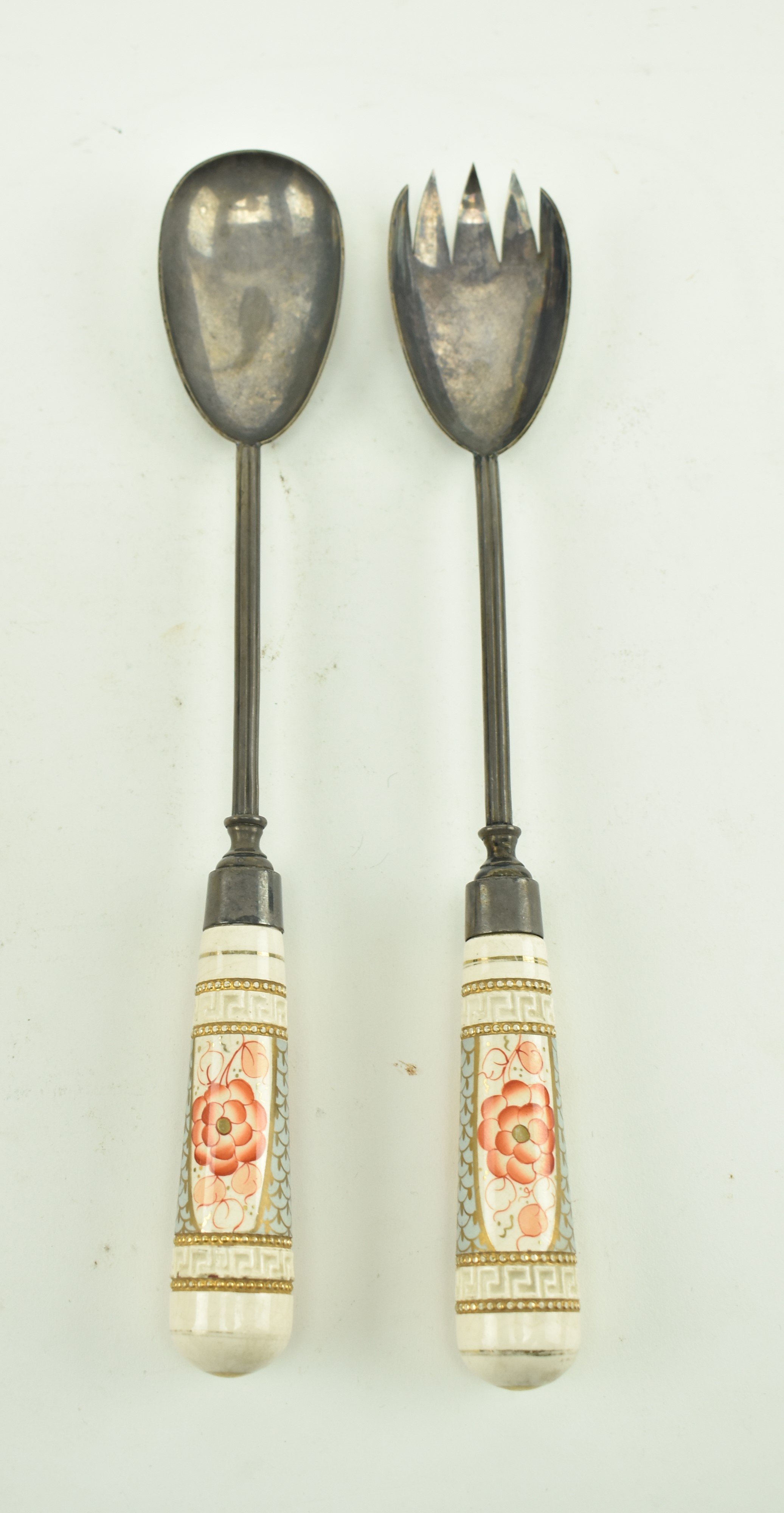 VICTORIAN STONEWARE & SILVER PLATED SALAD BOWL AND SERVERS - Image 5 of 8