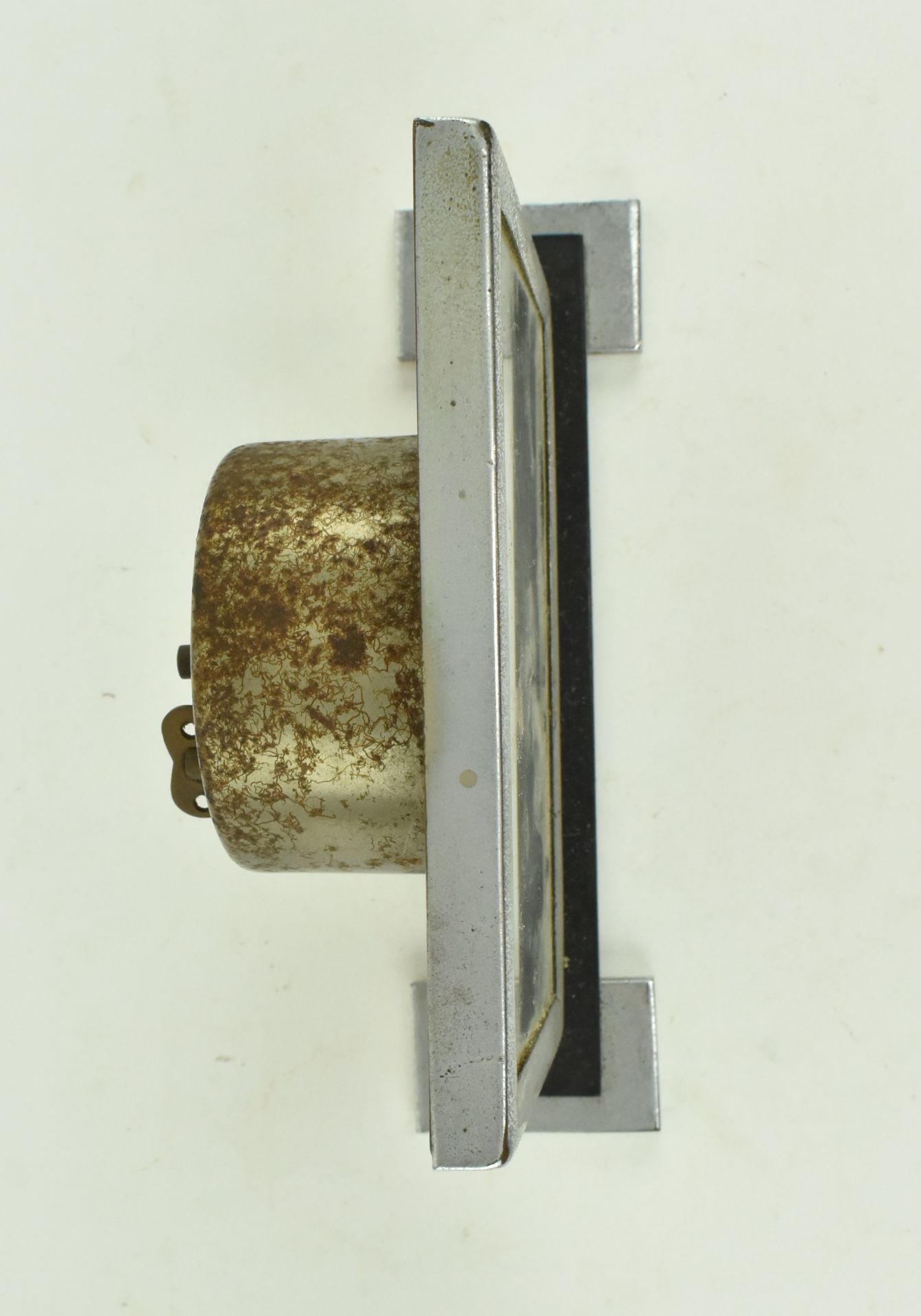 1920S ART DECO CHROME CASED DESK CLOCK - Image 4 of 8