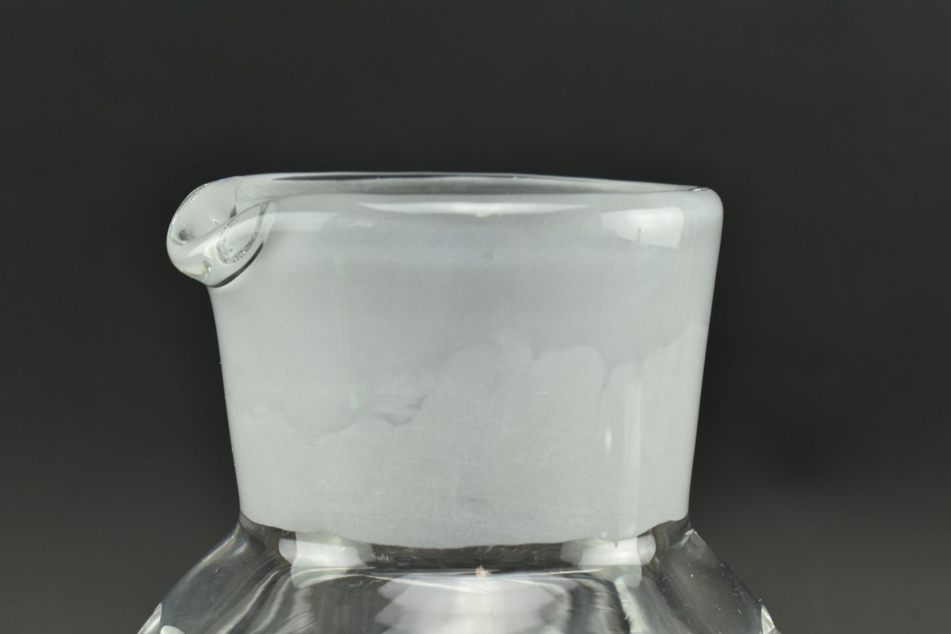 WATERFORD CRYSTAL GLASS COCKTAIL SHAKER - Image 5 of 8