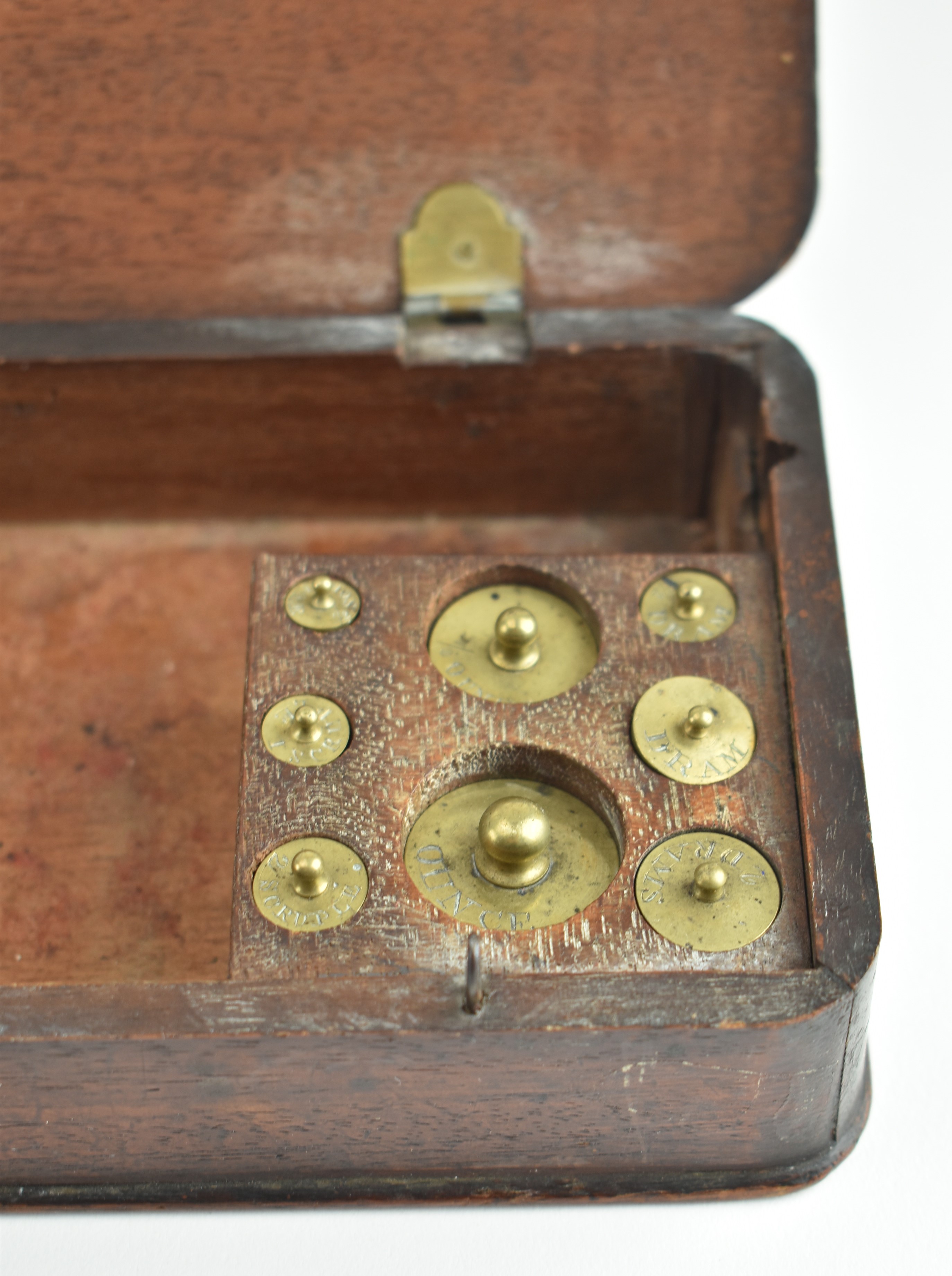 19TH CENTURY CASED SET OF MEDICINE SCALES & WIEGHTS BY J. W. HOLT - Image 8 of 14