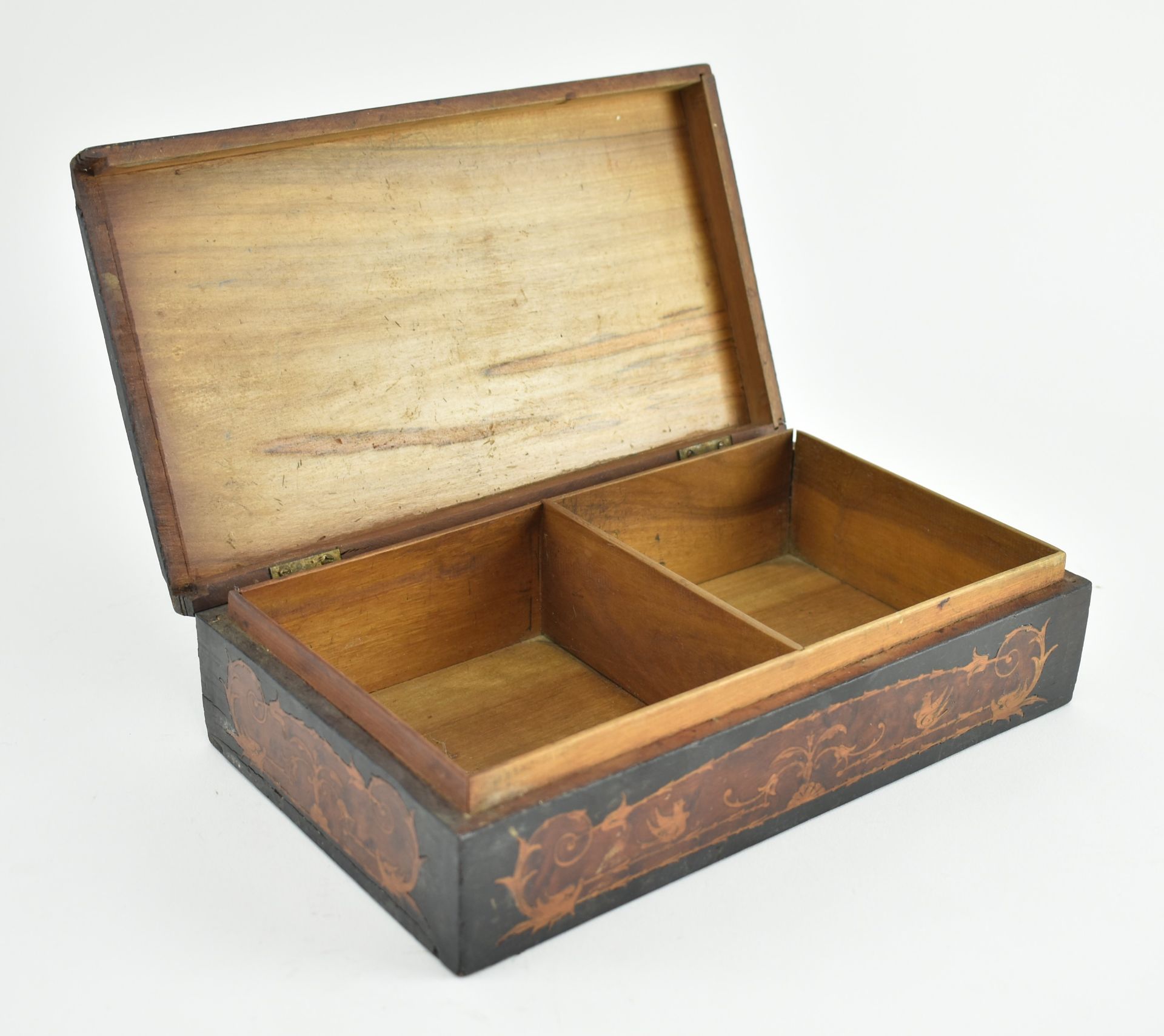 20TH CENTURY EUROPEAN MARQUETRY INLAID WOODEN JEWELRY BOX - Image 3 of 7