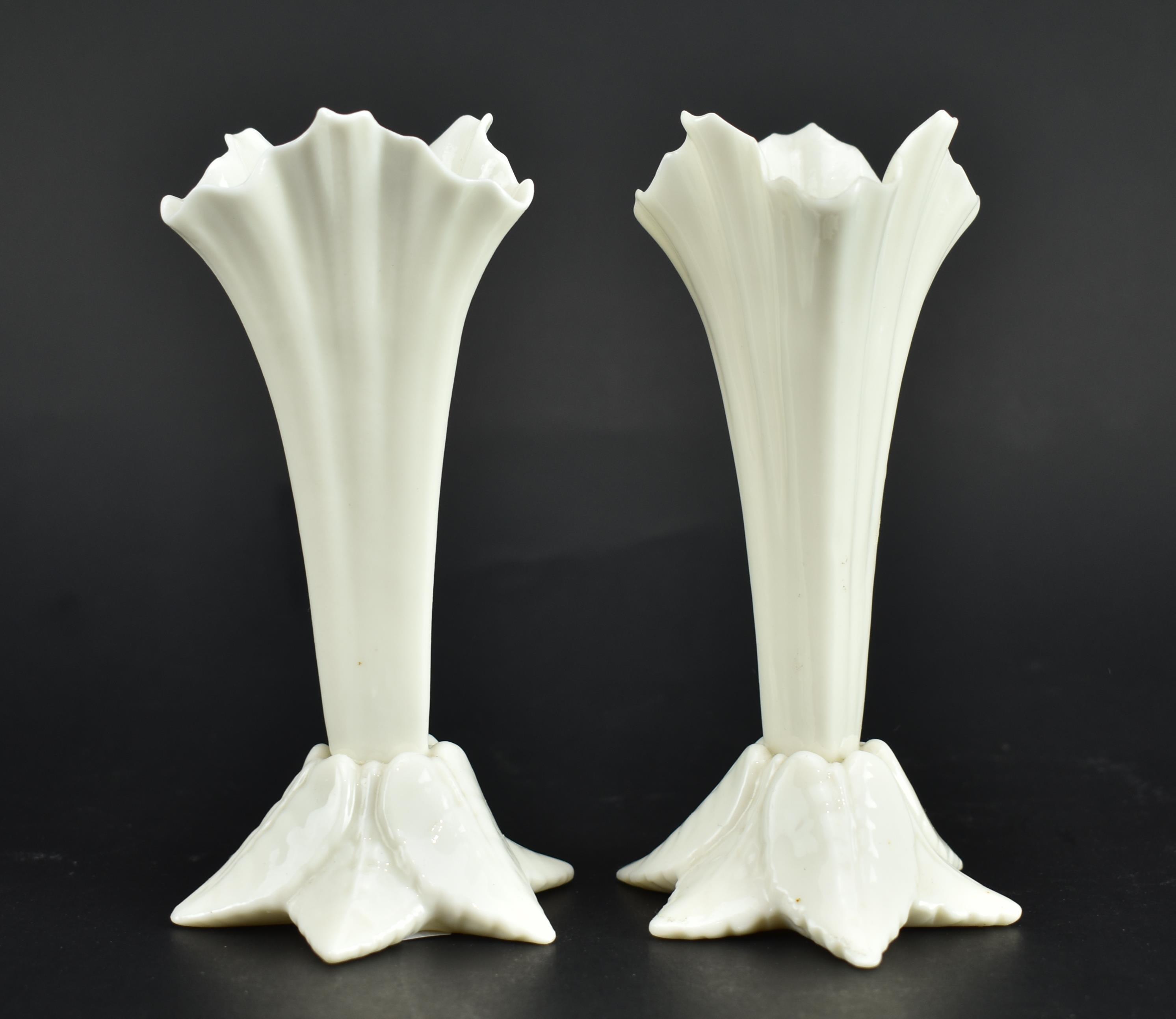 PAIR OF VINTAGE ROYAL WORCESTER FINE BONE CHINA CABINET VASES