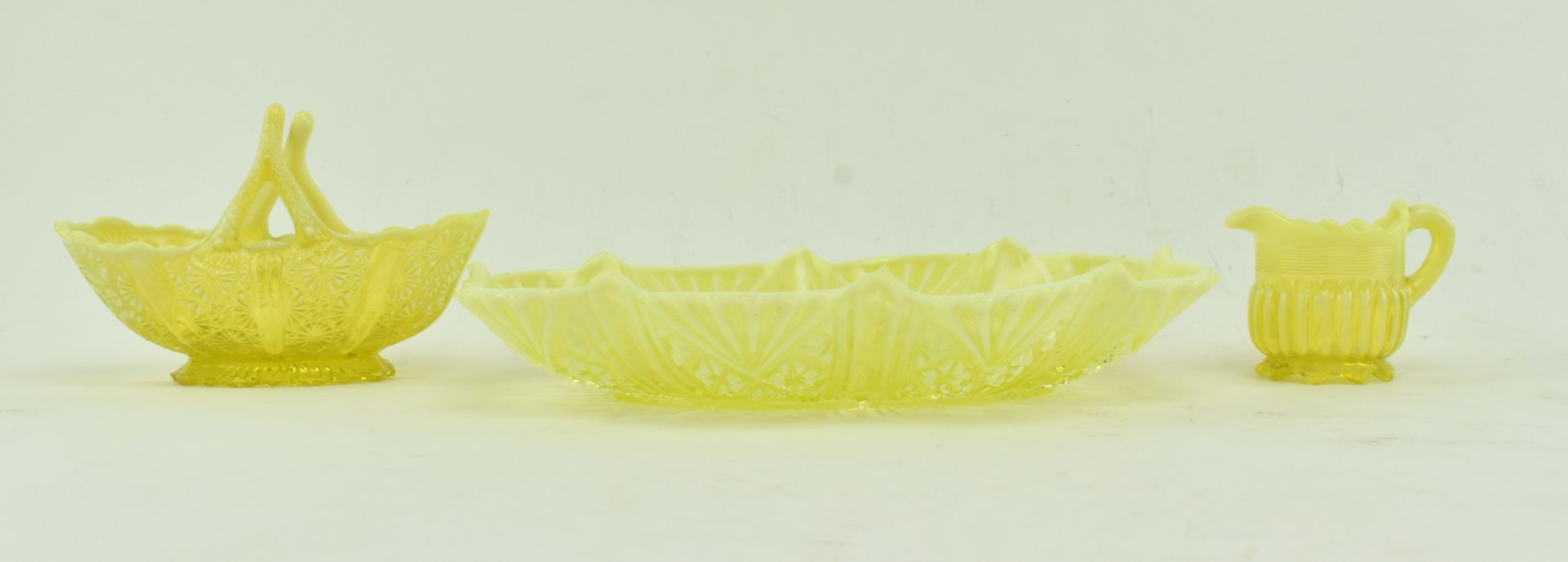 THREE DAVIDSON VICTORIAN YELLOW PRESSED GLASS PIECES