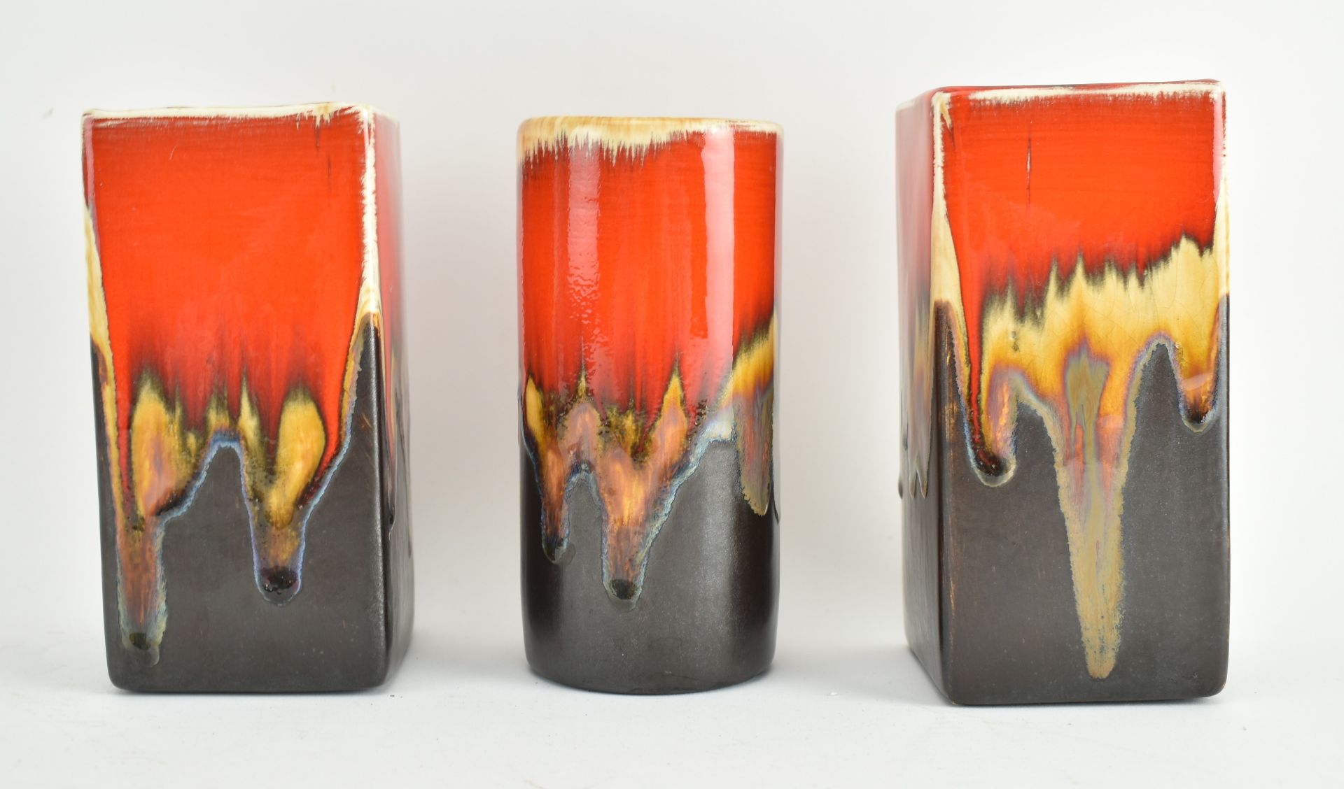 ERIC LEAPER - NEWLYN POTTERY STUDIO LAVA GLAZED VASES & PLATE - Image 6 of 9