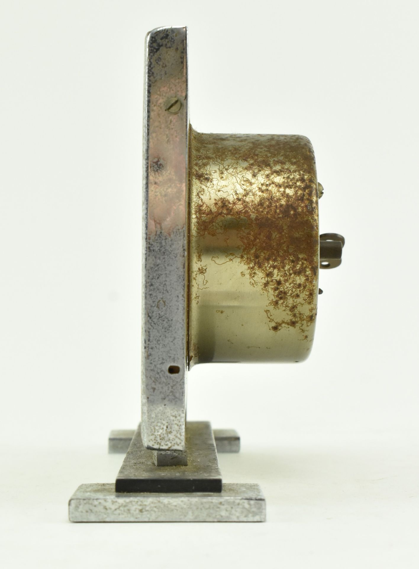 1920S ART DECO CHROME CASED DESK CLOCK - Image 5 of 8