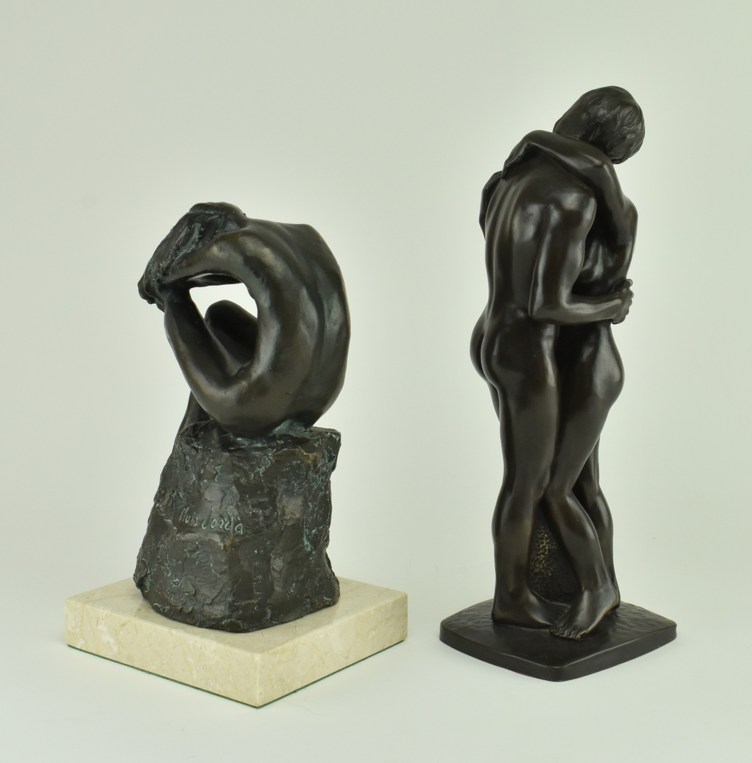 ILUIS JORDA & ROLAND CHADWICK - TWO BRONZE RESIN NUDE STATUES - Image 3 of 7