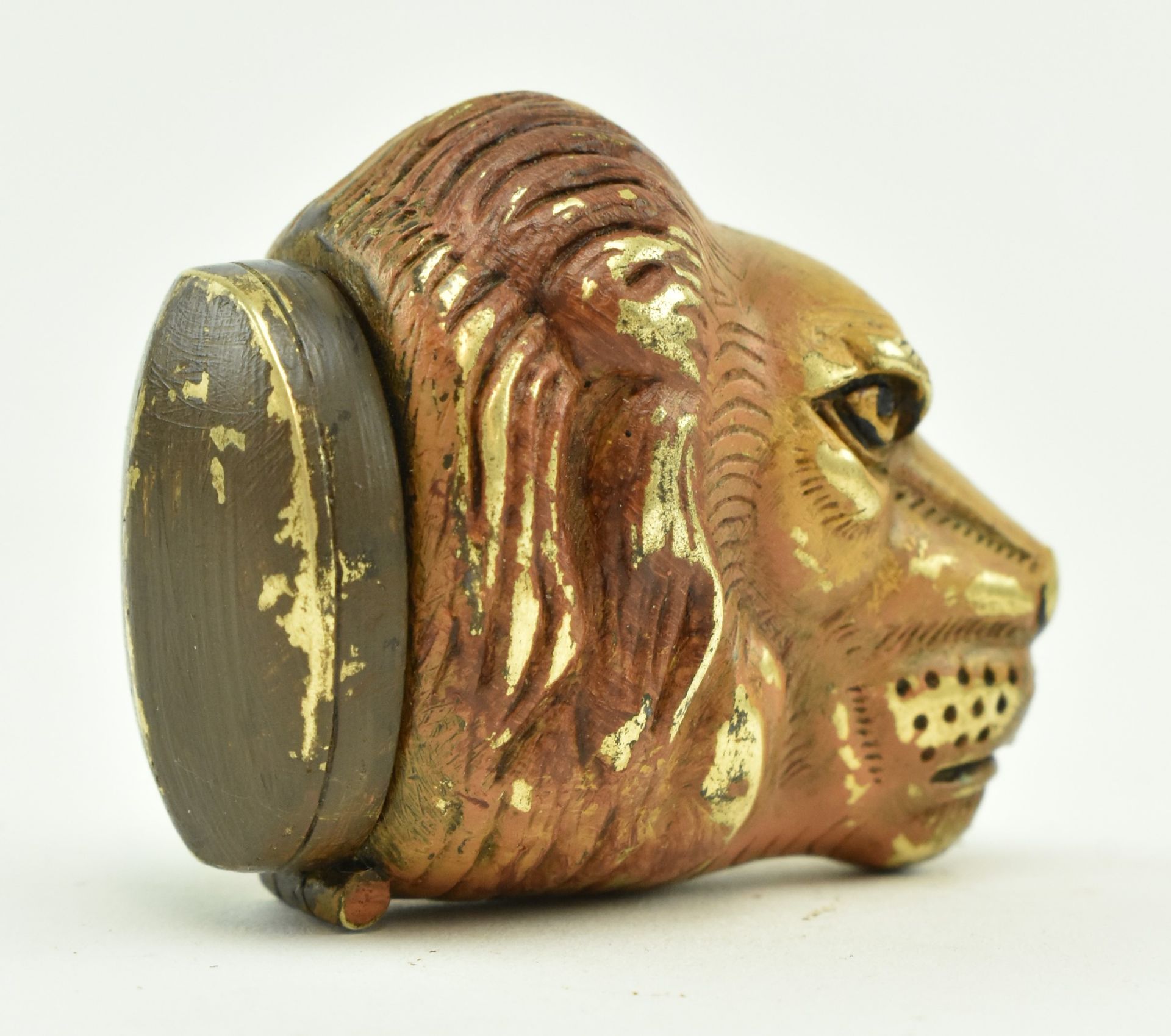 VICTORIAN COLD PAINTED BRASS LION'S HEAD SNUFF BOX - Bild 4 aus 4