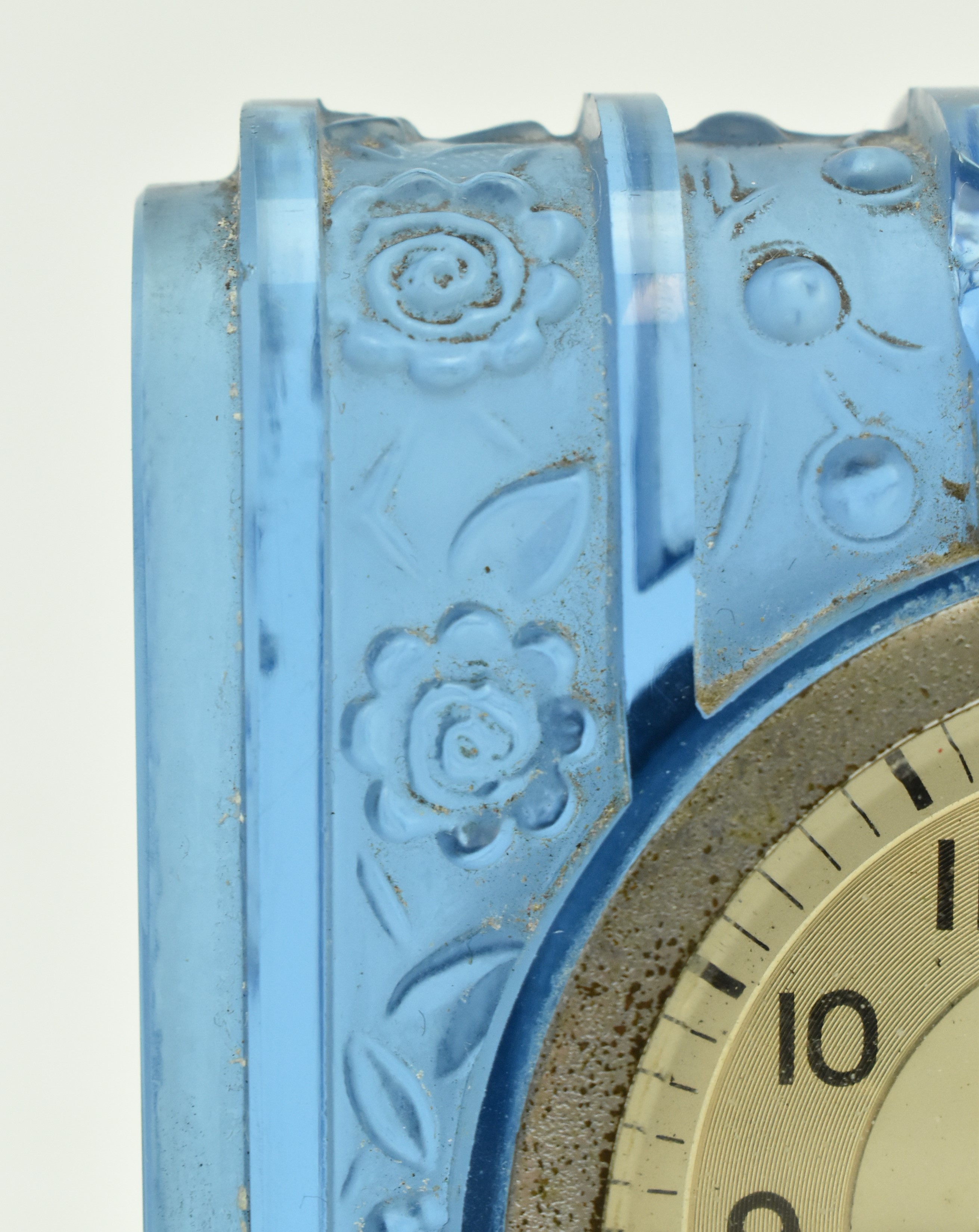 FRENCH ART DECO BLUE FROSTED GLASS BEDSIDE CLOCK - Image 8 of 9