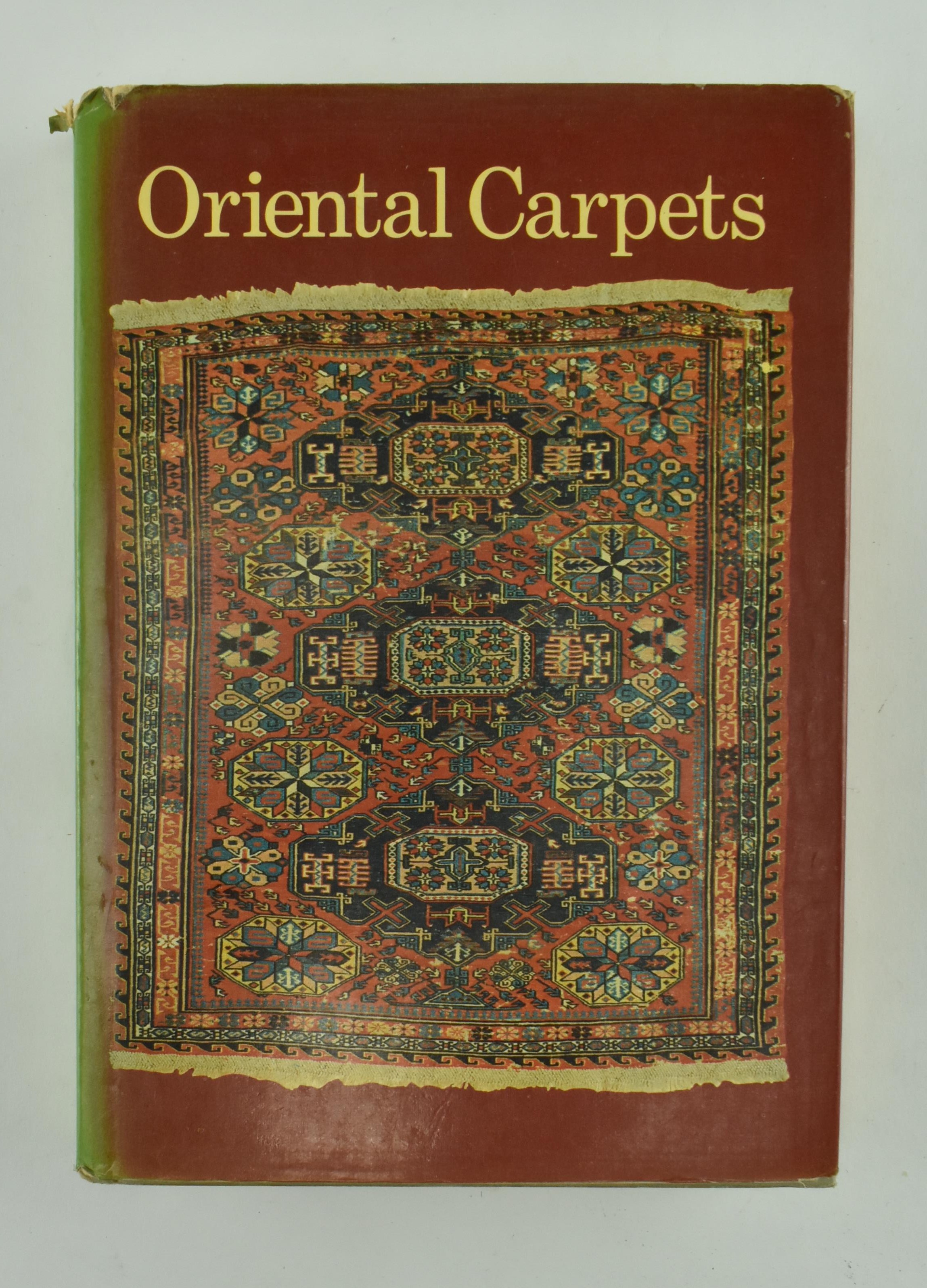 COLLECTOR'S REFERENCE BOOKS. COLLECTION OF BOOKS ON RUGS - Image 8 of 9