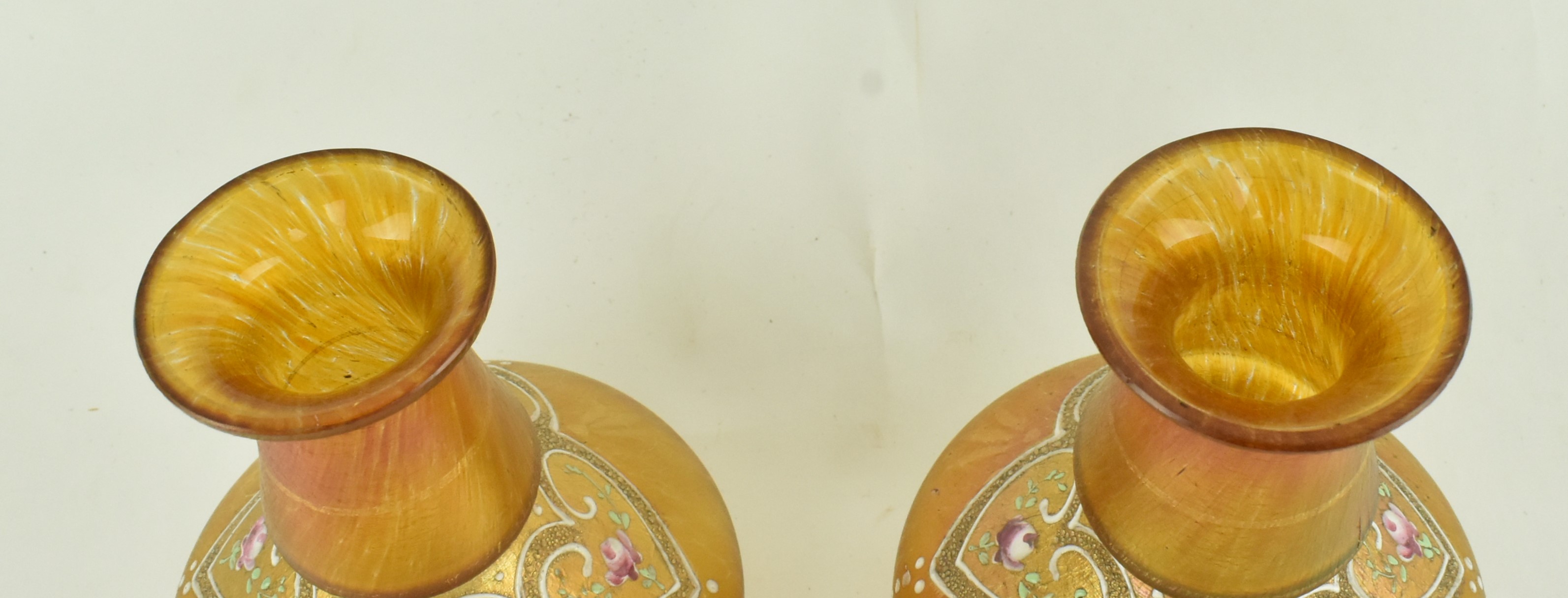 PAIR OF ART NOUVEAU BOHEMIAN LOETZ STYLE ORANGE VASES - Image 2 of 5