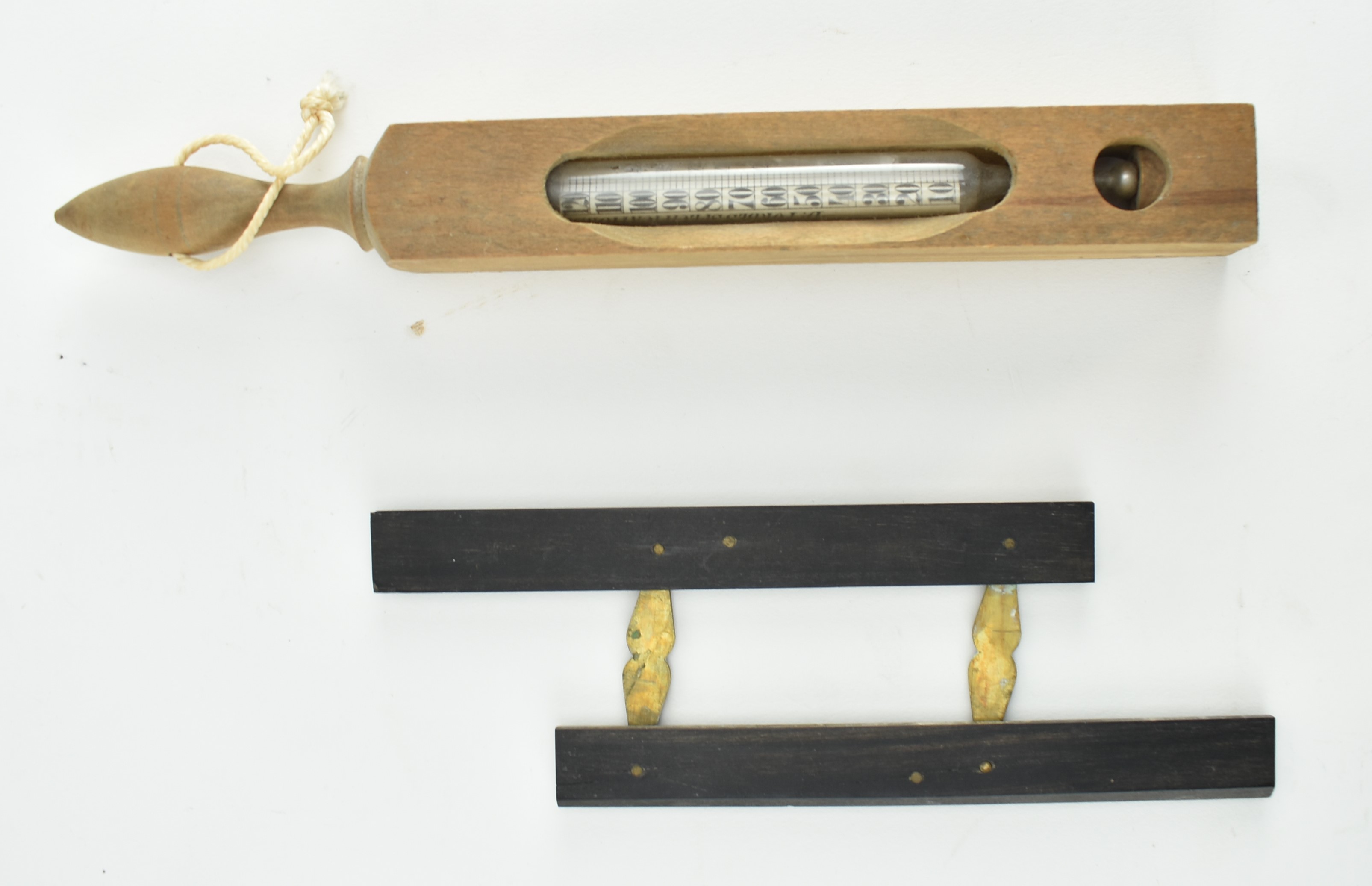 GROUP OF 8 MEASURING TOOLS - SHOE SIZER, BOXWOOD FOLDING RULER - Image 4 of 10