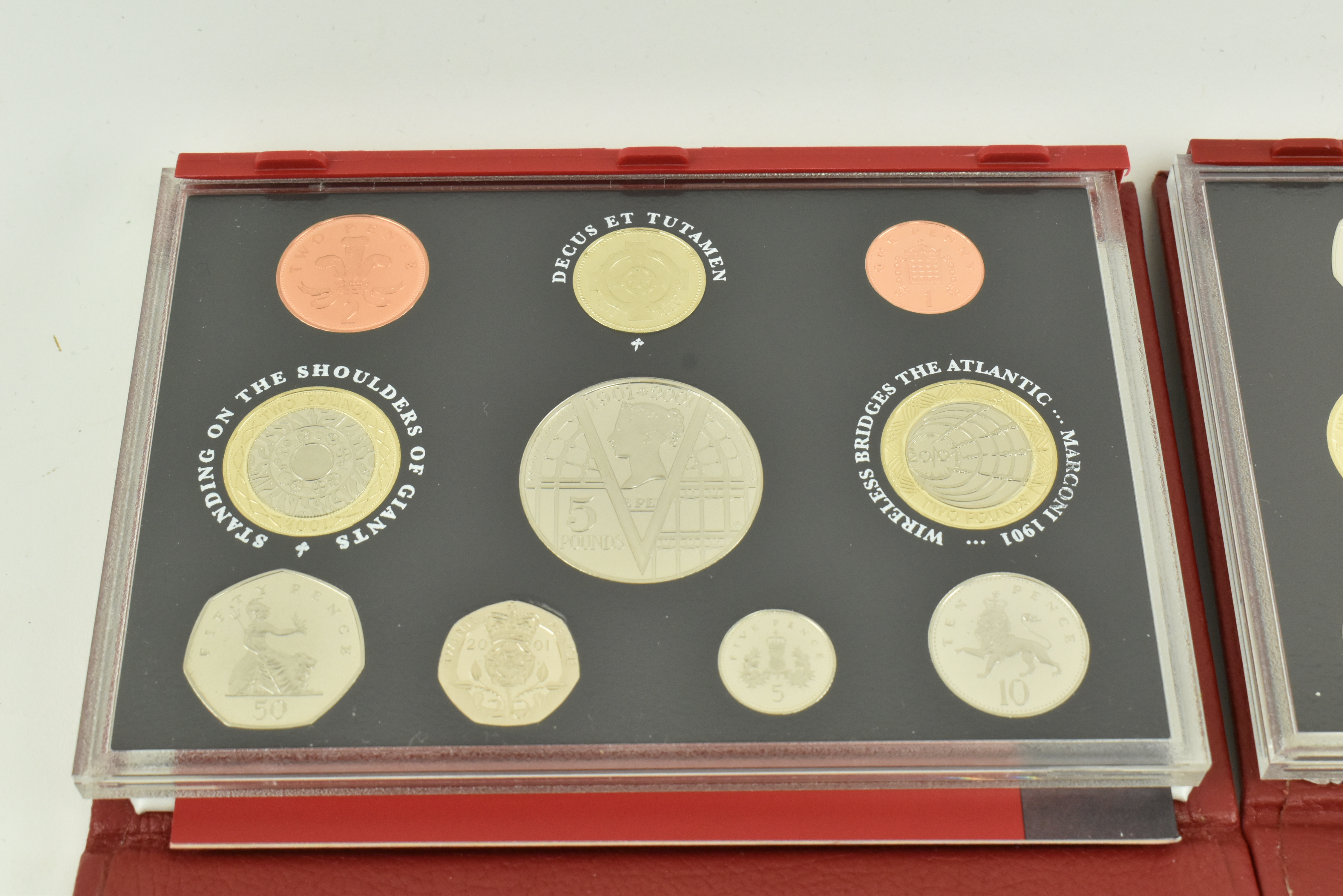 SIX UNITED KINGDOM DELUXE COIN PROOF SETS, 1999-2004 - Bild 5 aus 8