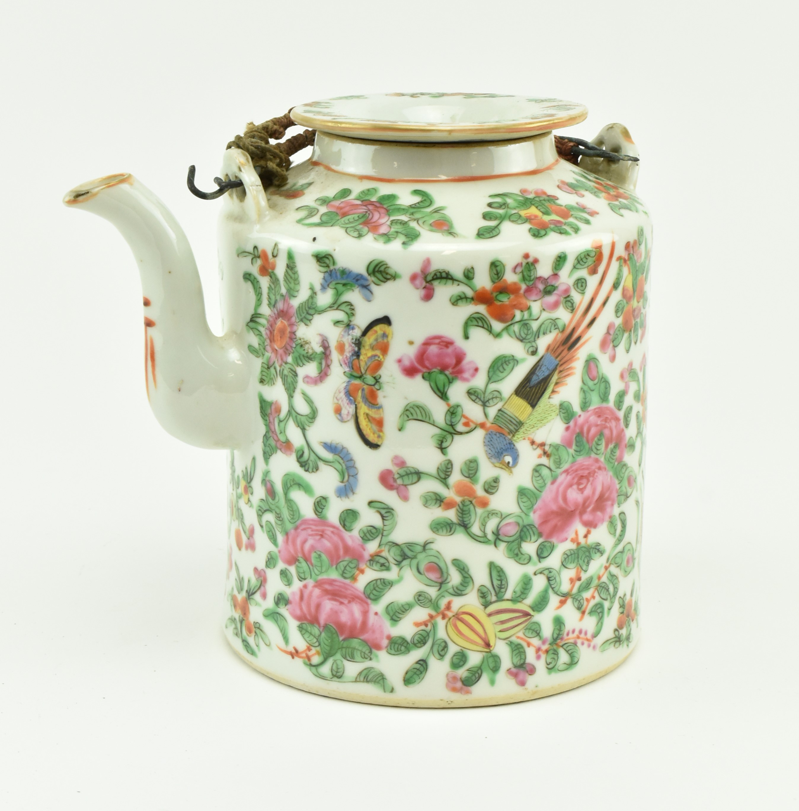 20TH CENTURY FAMILLE ROSE FLOWERS AND BIRDS HANDLED TEAPOT