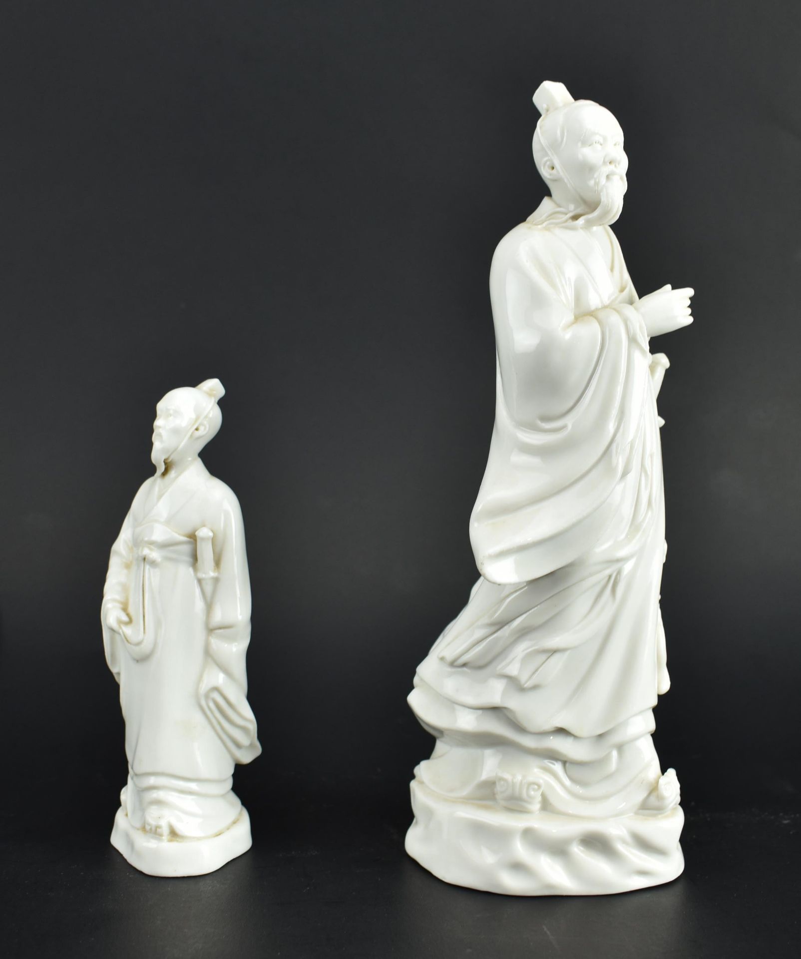 TWO 20TH CENTURY VINTAGE PORCELAIN BLANC DE CHINE FIGURES - Image 2 of 5