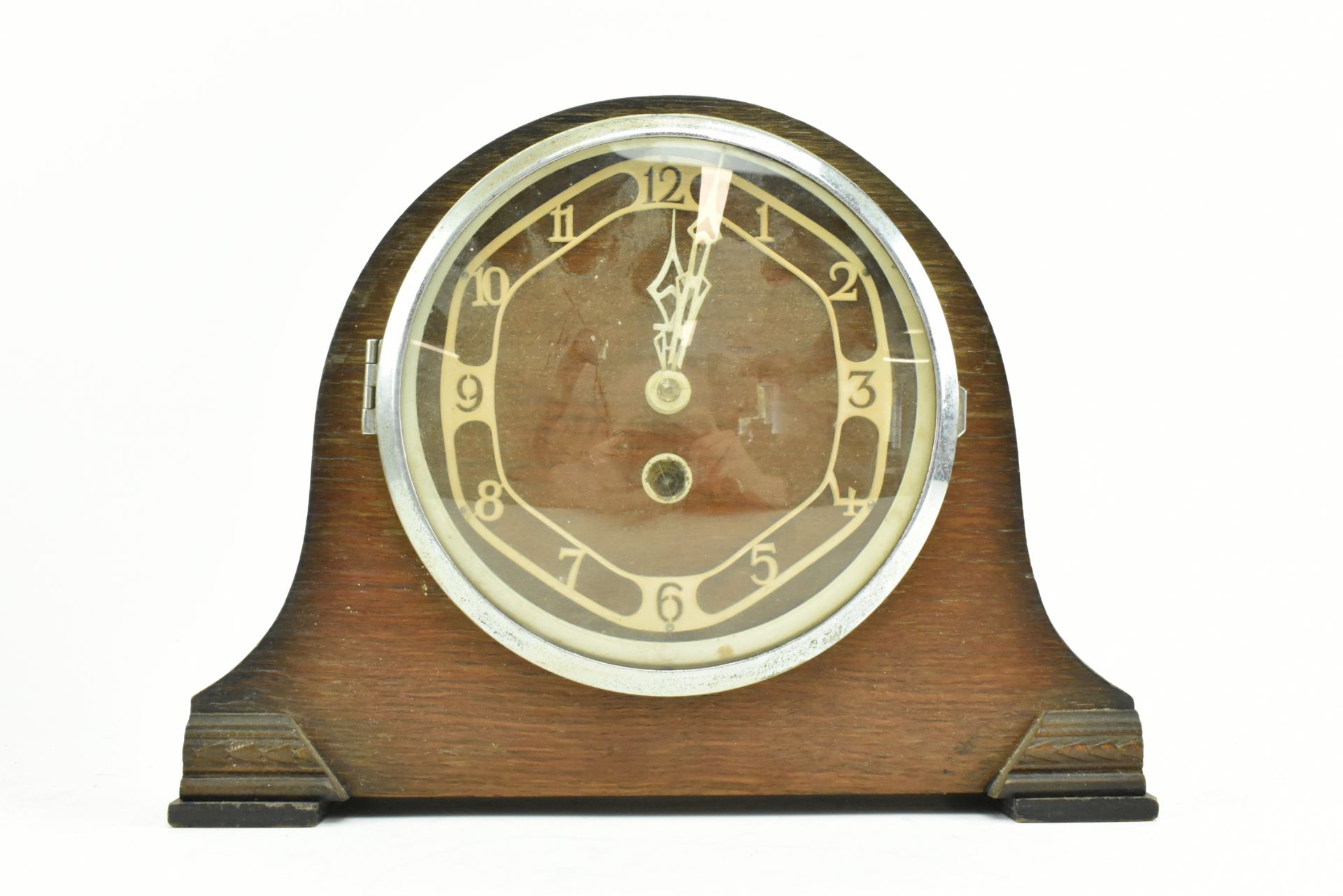 FOUR EARLY 20TH CENTURY OAK CASED MANTLEPIECE CLOCKS - Image 6 of 15