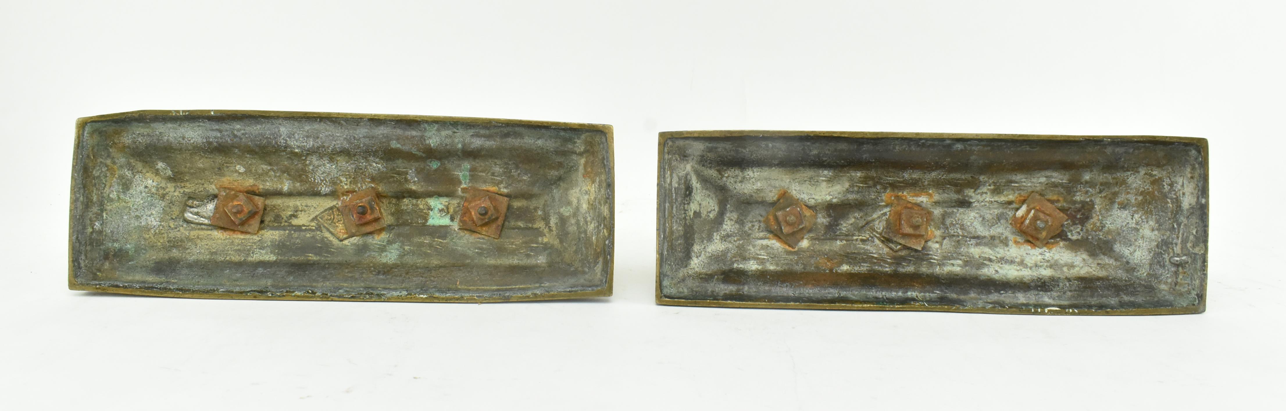 PAIR OF VICTORIAN BRASS DRAGON FIRE DOGS - Image 5 of 5