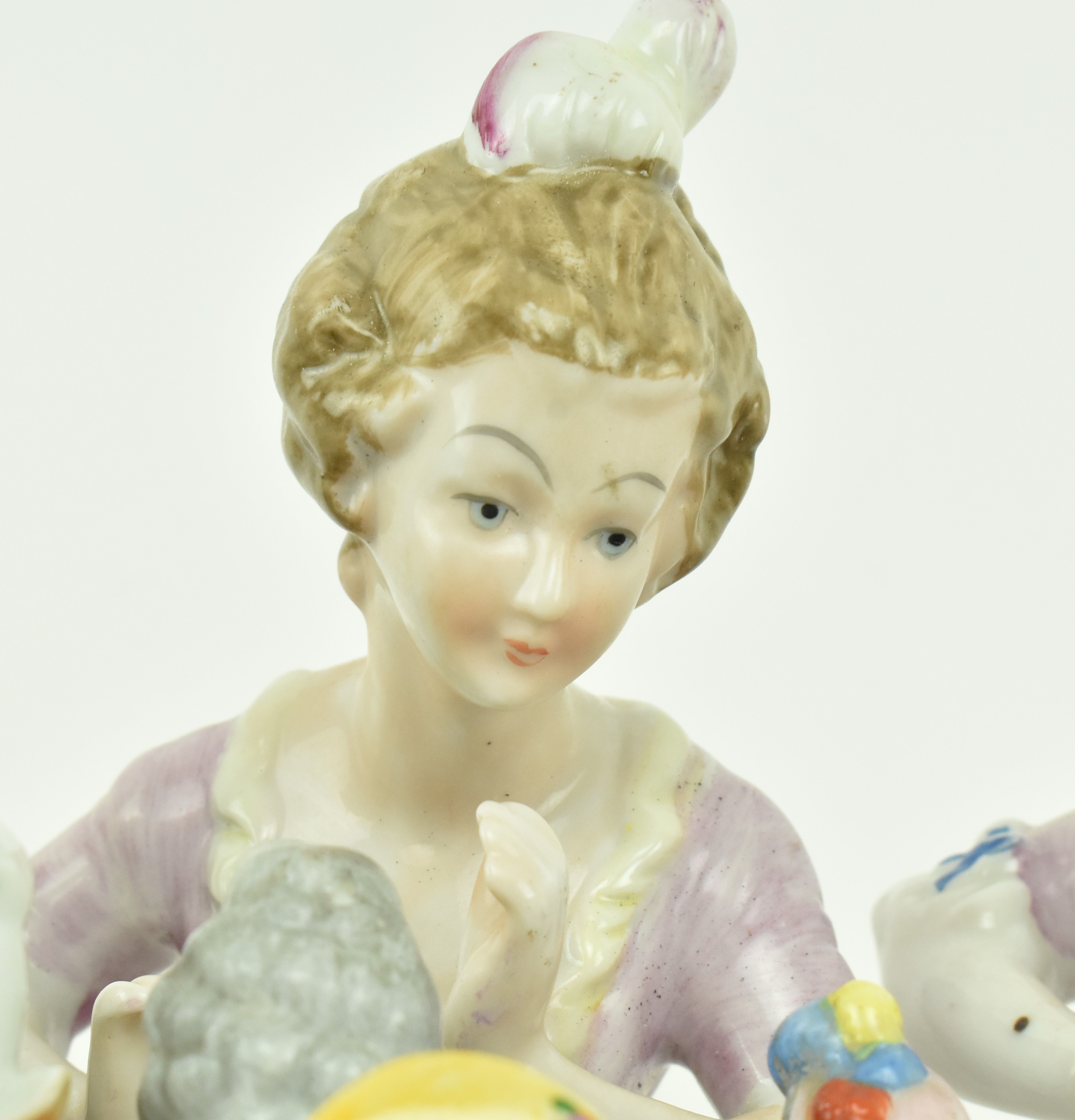 COLLECTION OF FORTY PORCELAIN PIN CUSHION DOLLS HEADS - Image 6 of 9