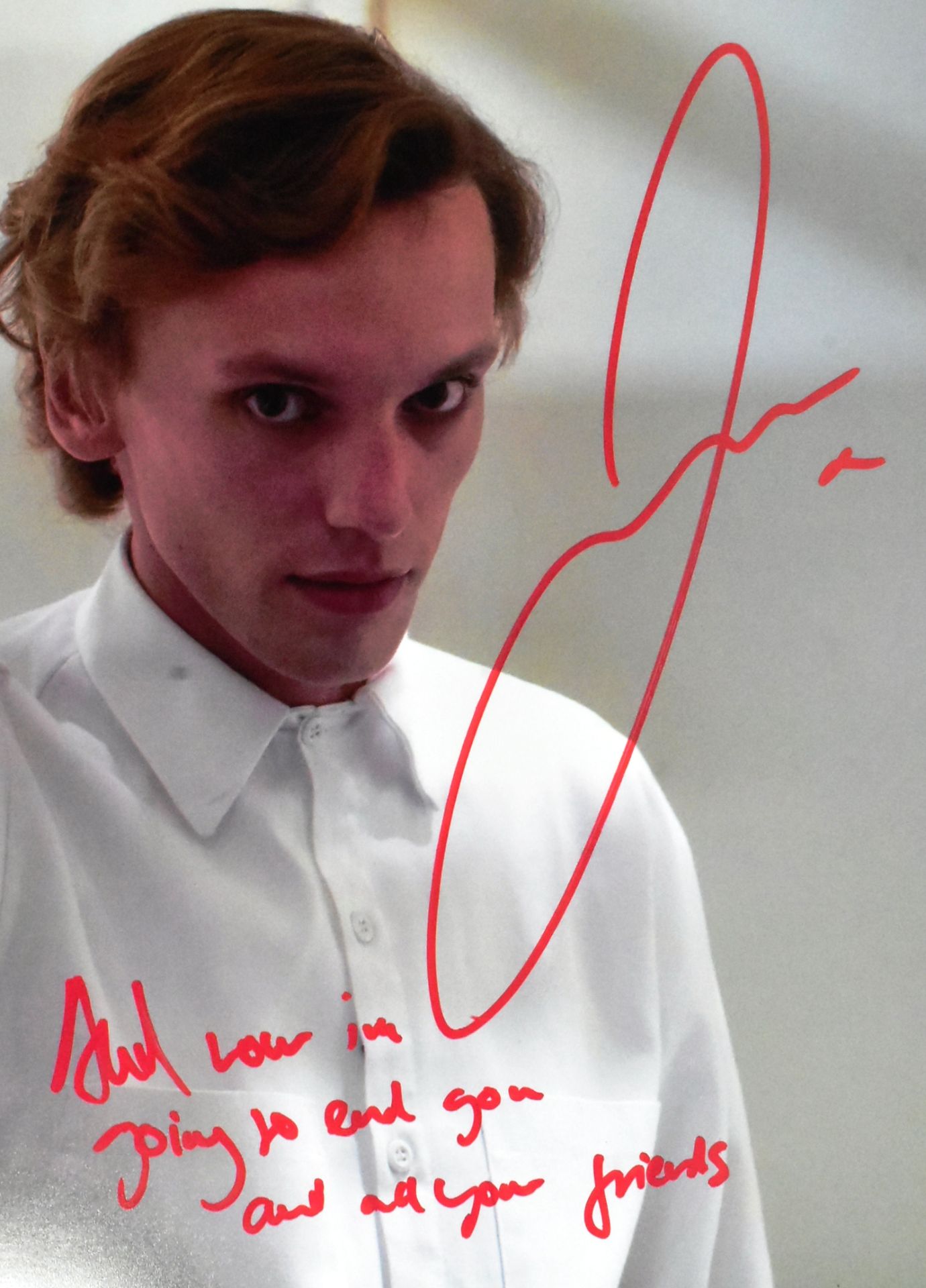 JAMIE CAMPBELL BOWER - STRANGER THINGS - SIGNED 16X12" PHOTO - Image 2 of 2
