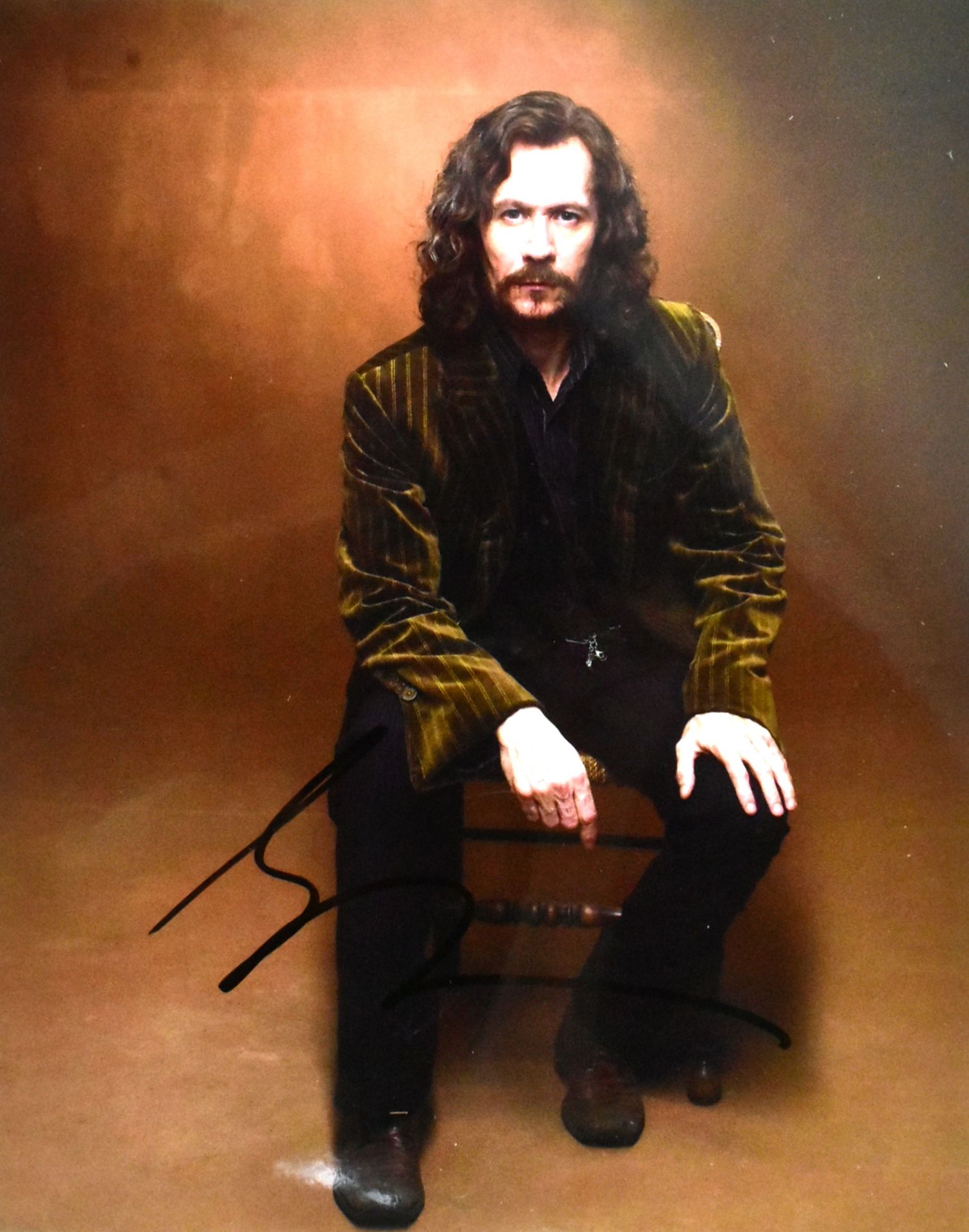 GARY OLDMAN - HARRY POTTER - SIGNED 8X10" PHOTO - ACOA