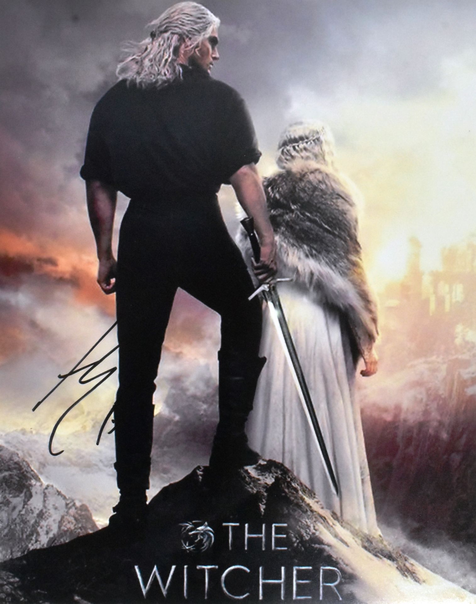 THE WITCHER - HENRY CAVILL - SIGNED 8X10" PHOTO - AFTAL