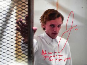 JAMIE CAMPBELL BOWER - STRANGER THINGS - SIGNED 16X12" PHOTO