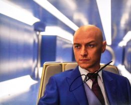 JAMES MCAVOY - X-MEN - SIGNED 8X10" PHOTO - AFTAL