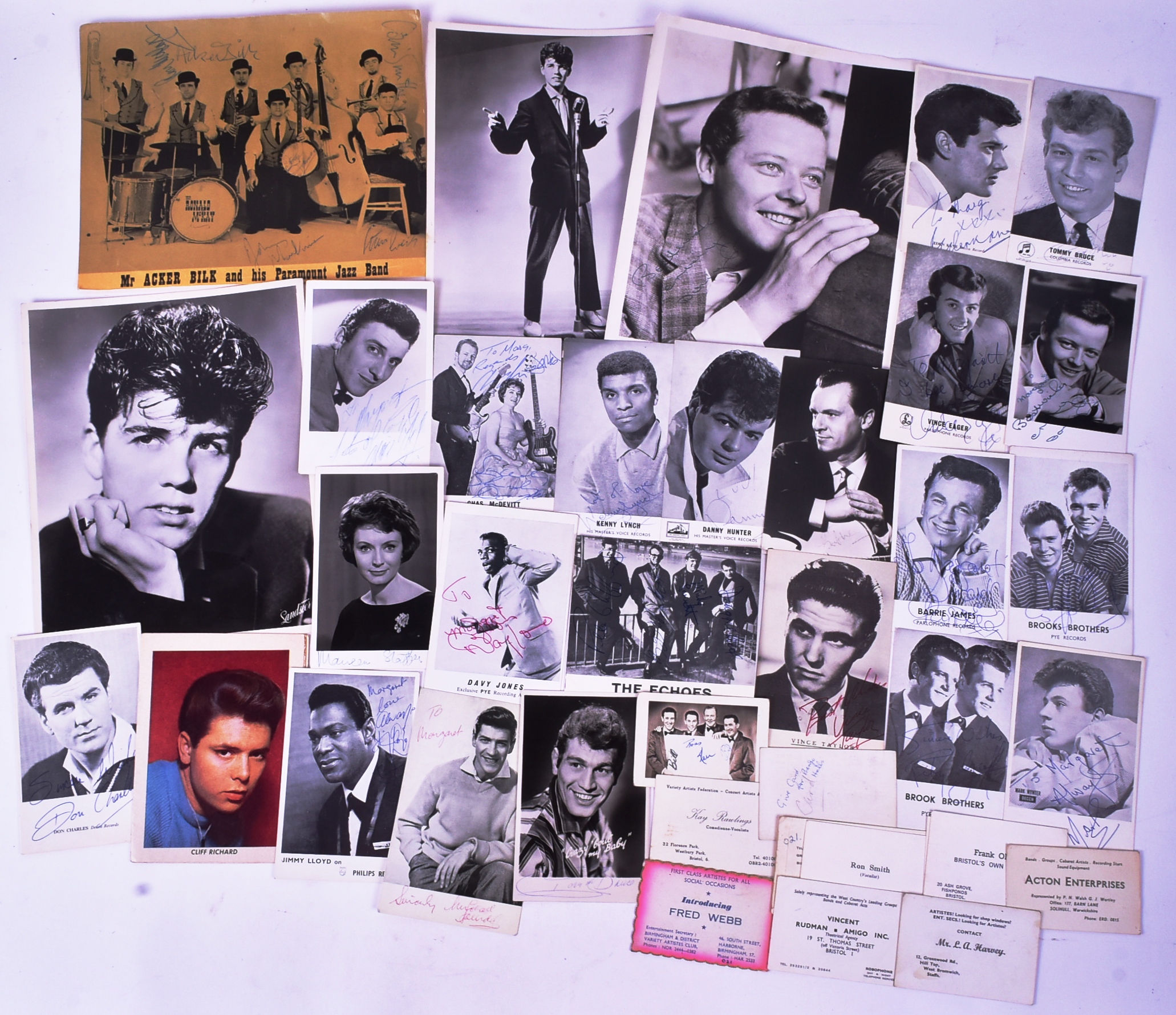 AUTOGRAPHS - 1950S ENTERTAINERS & MUSIC RELATED