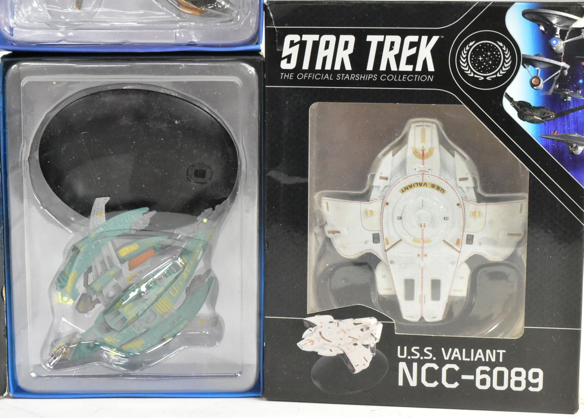 STAR TREK - EAGLEMOSS COLLECTIBLE FIGURES - Image 2 of 5