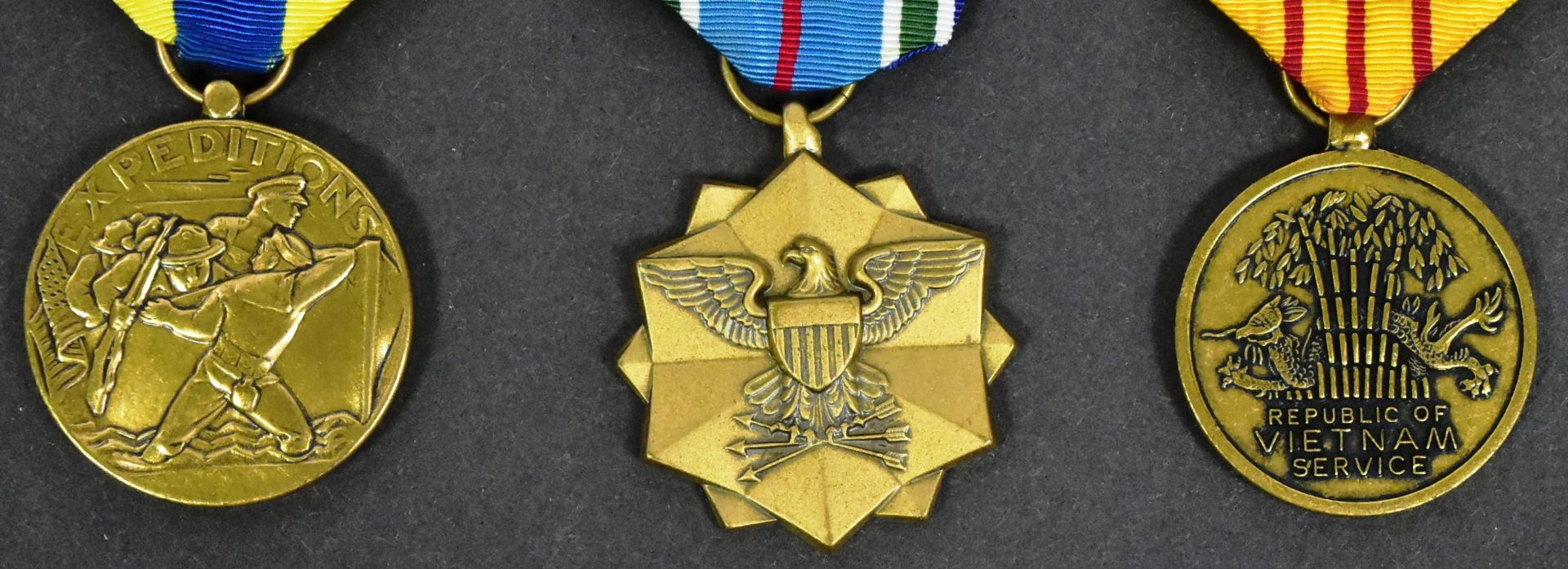 COLLECTION OF ASSORTED MILITARY CAMPAIGN MEDALS - Image 3 of 6