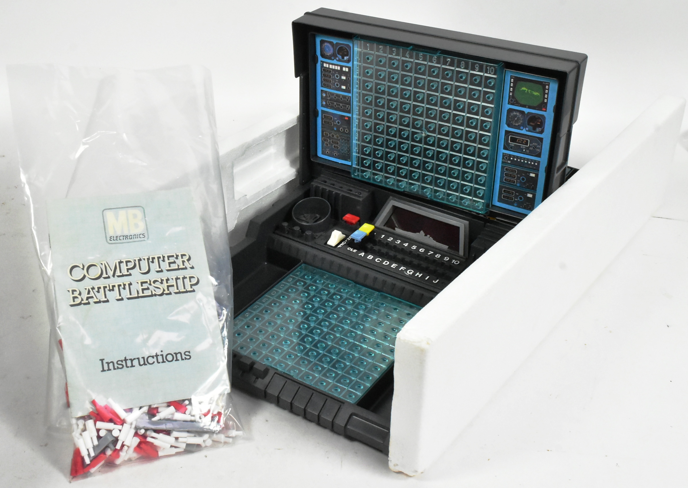 VINTAGE MB GAMES COMPUTER BATTLESHIP - Bild 2 aus 4