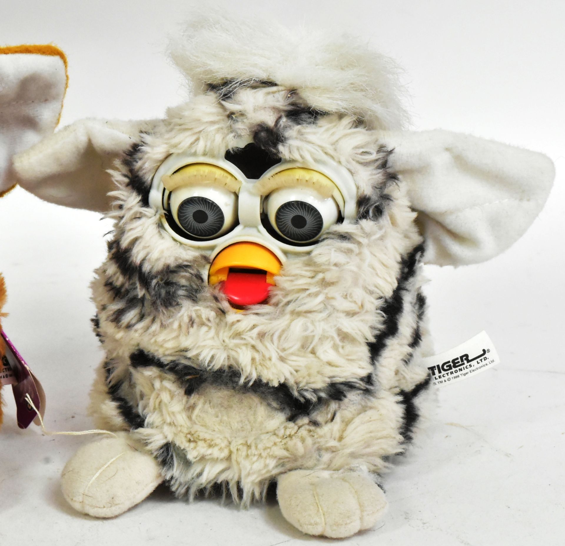 THREE VINTAGE FURBIES TOGETHER WITH A PELHAM PUPPET - Image 5 of 5