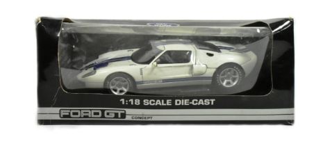 DIECAST - 1/18 SCALE FORD GT CONCEPT CAR