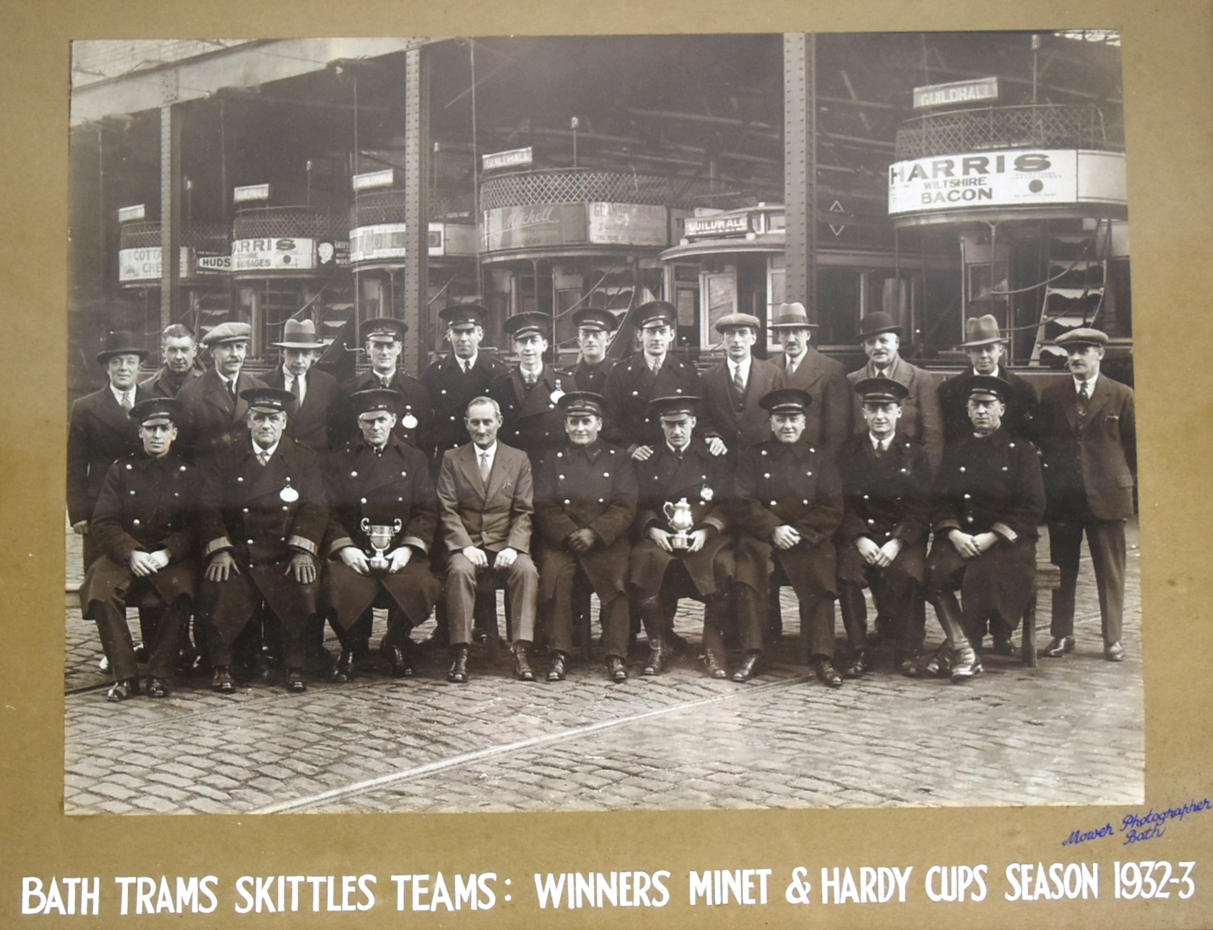 BATH TRAMS SKITTLES TEAM 1932-3 FRAMED PHOTOGRAPH - Image 2 of 3