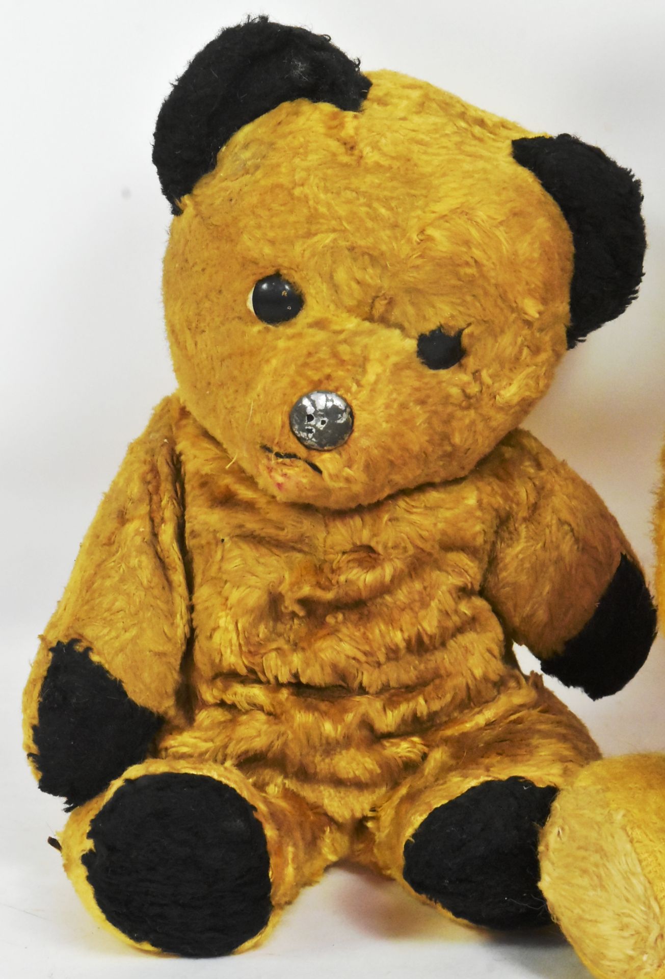 TWO VINTAGE SOFT TOY TEDDY BEARS - Image 2 of 4