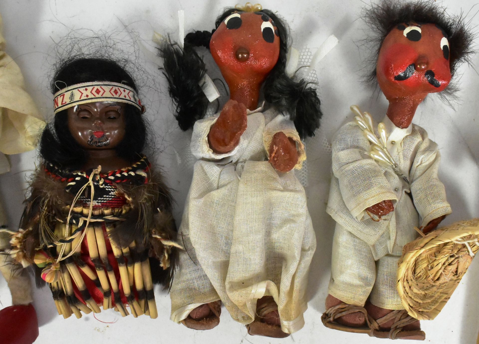 COLLECTION OF ASSORTED TOURIST DOLLS - Image 3 of 4