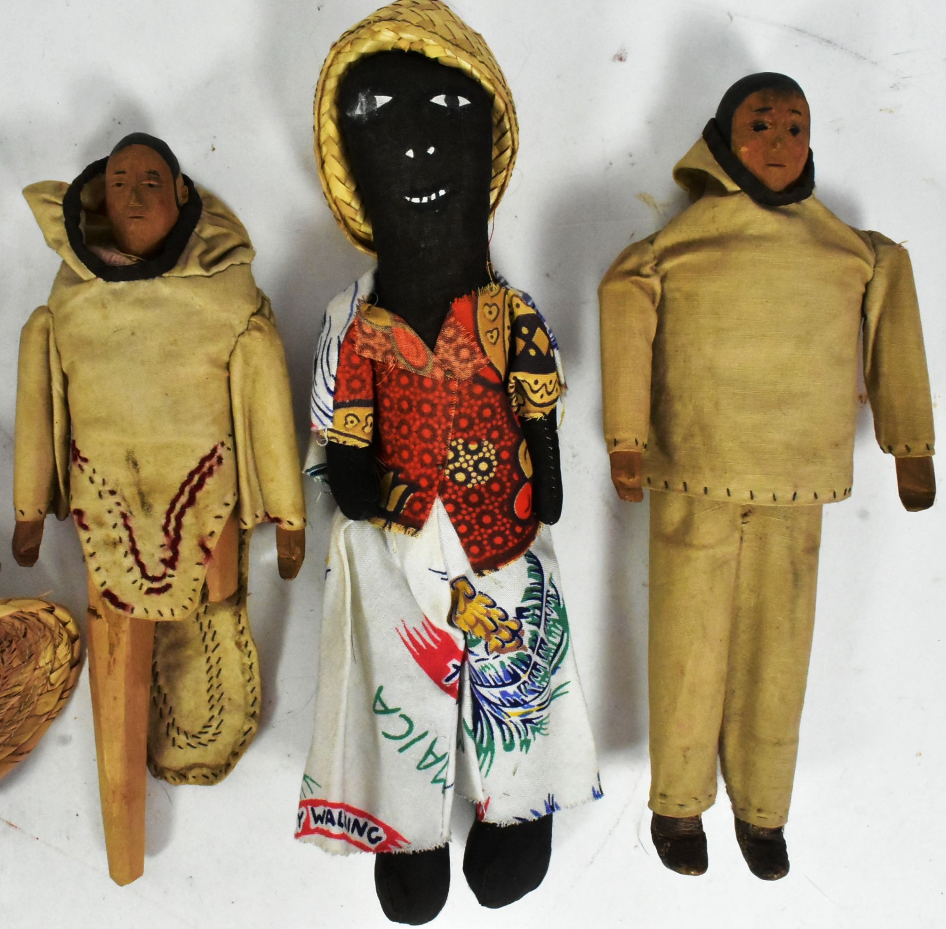 COLLECTION OF ASSORTED TOURIST DOLLS - Image 2 of 4