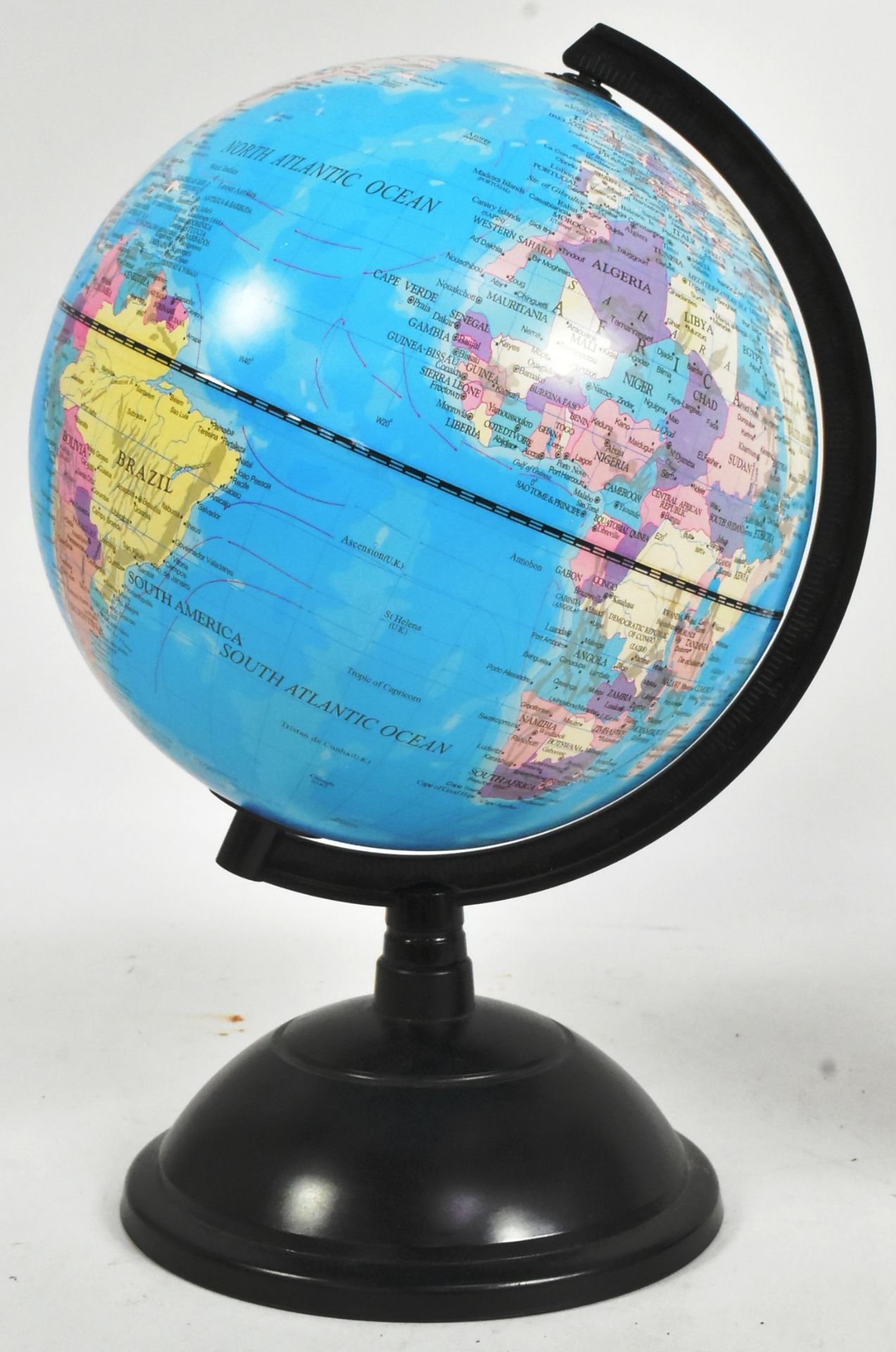 TWO VINTAGE DESK TOP GLOBES - Image 4 of 6