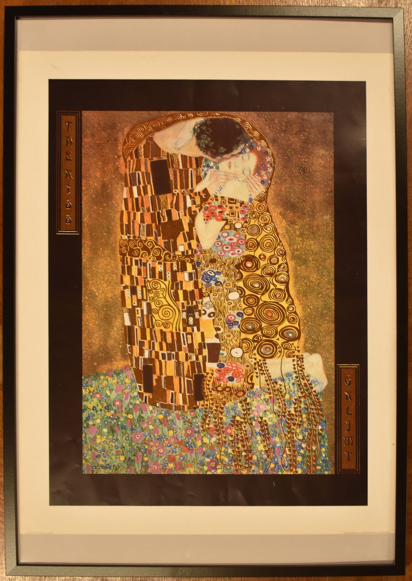 GUSTAV KLIMT - THE KISS - LITHOGRAPH ON PAPER - Image 2 of 5