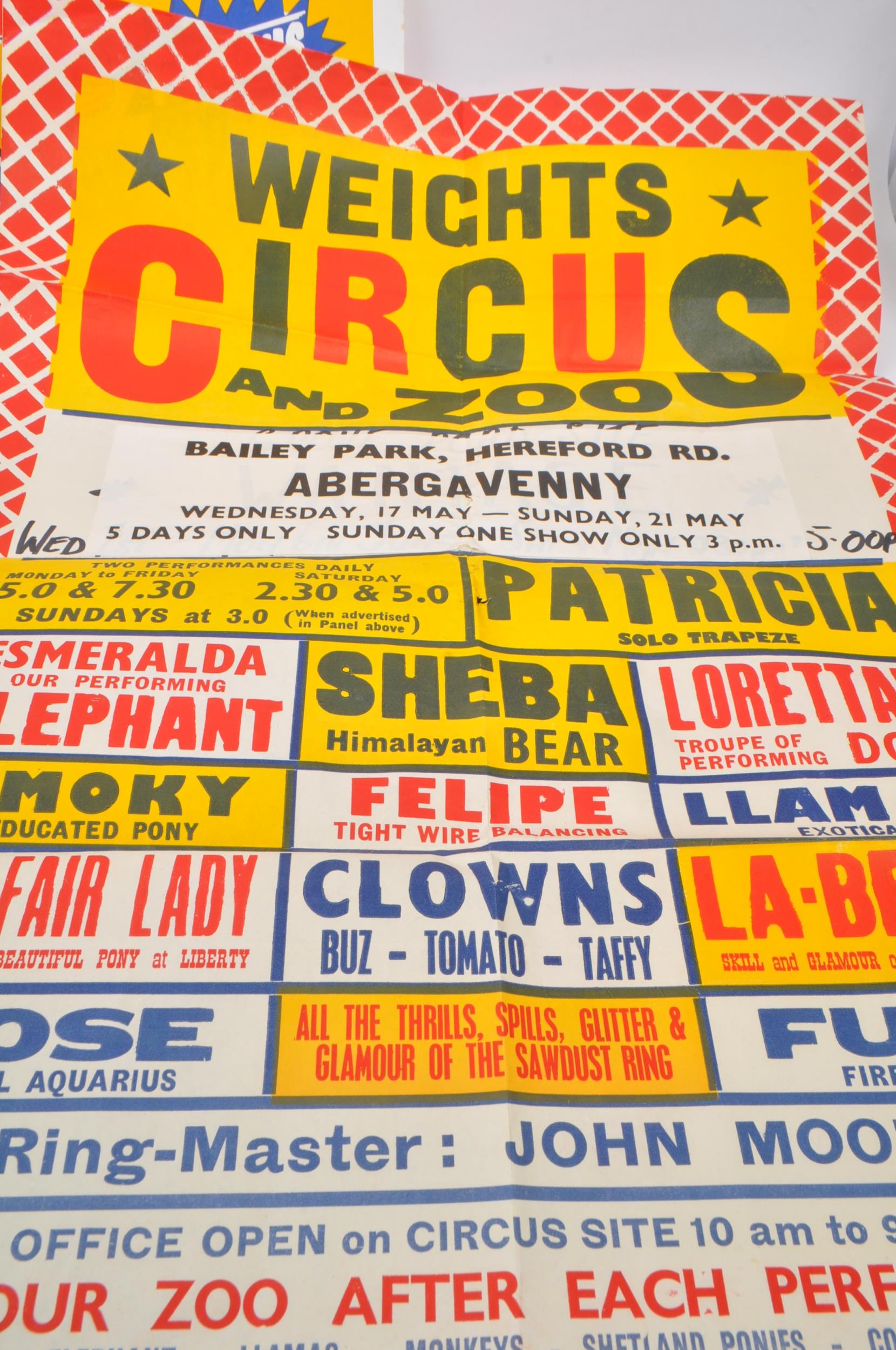 COLLECTION OF FOUR 1970S / 80S WEIGHT'S CIRCUS POSTERS - Bild 3 aus 5