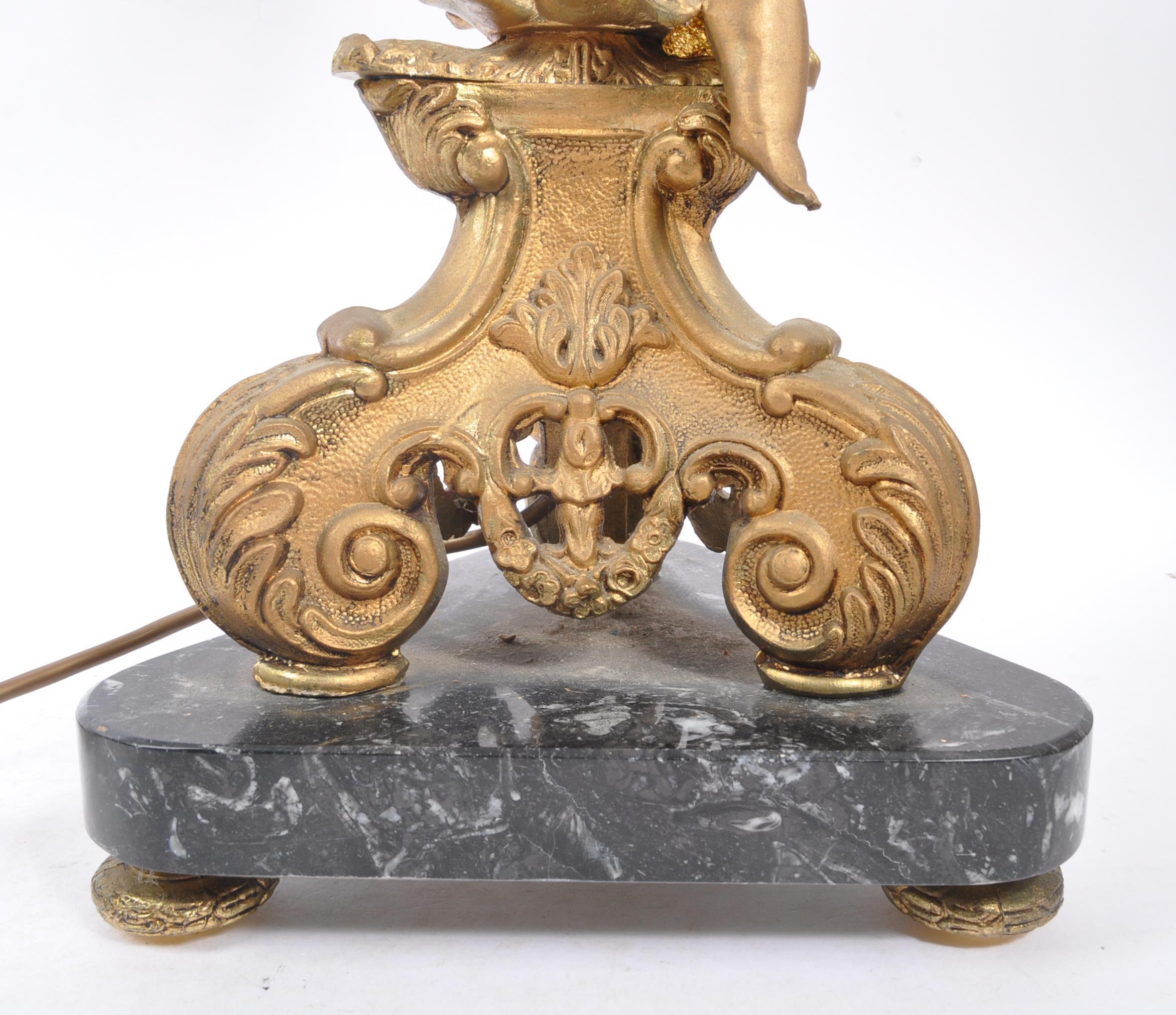 EARLY 20TH CENTURY NEOCLASSICAL GILT TABLE LAMP - Bild 6 aus 7