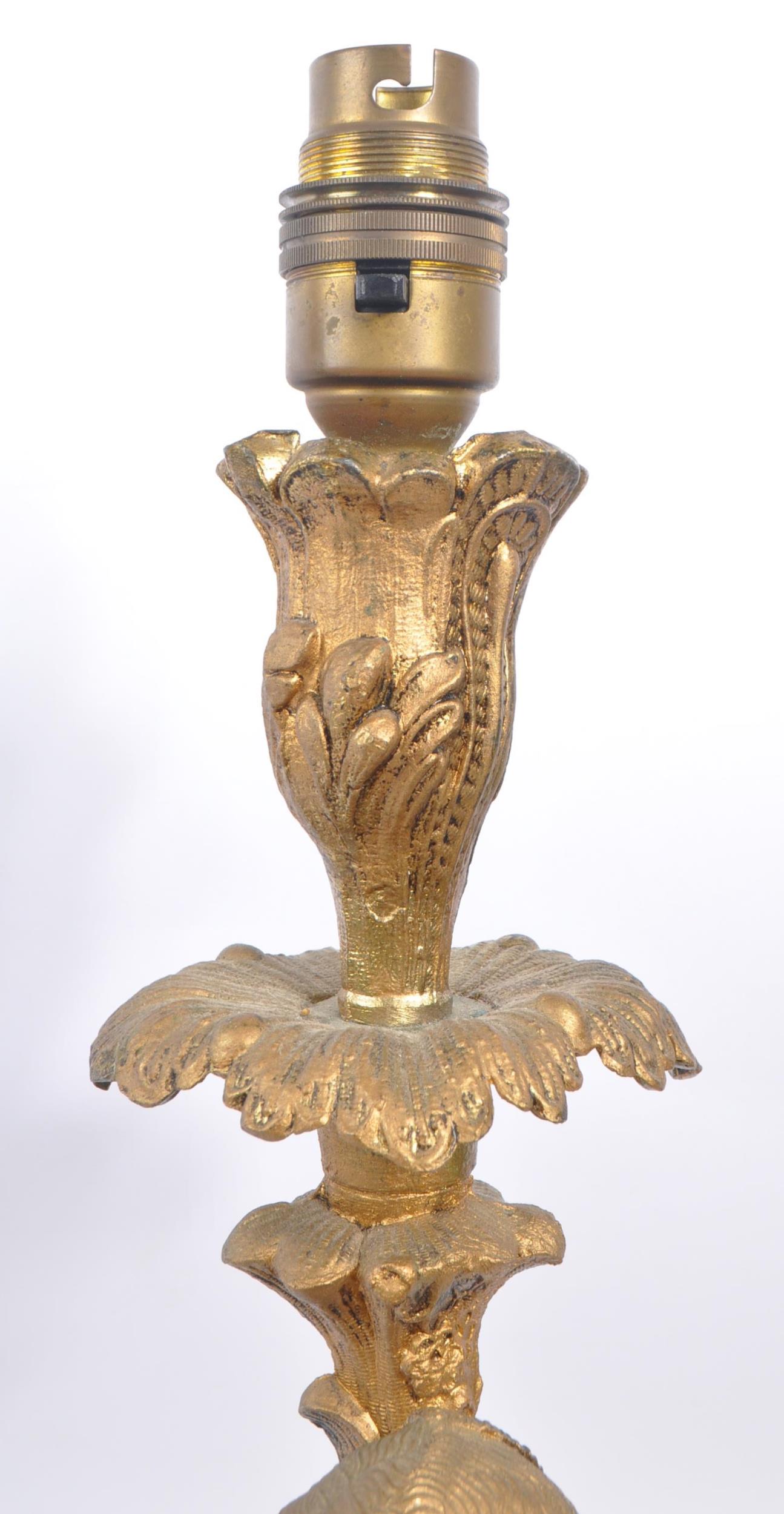EARLY 20TH CENTURY NEOCLASSICAL GILT TABLE LAMP - Image 7 of 7