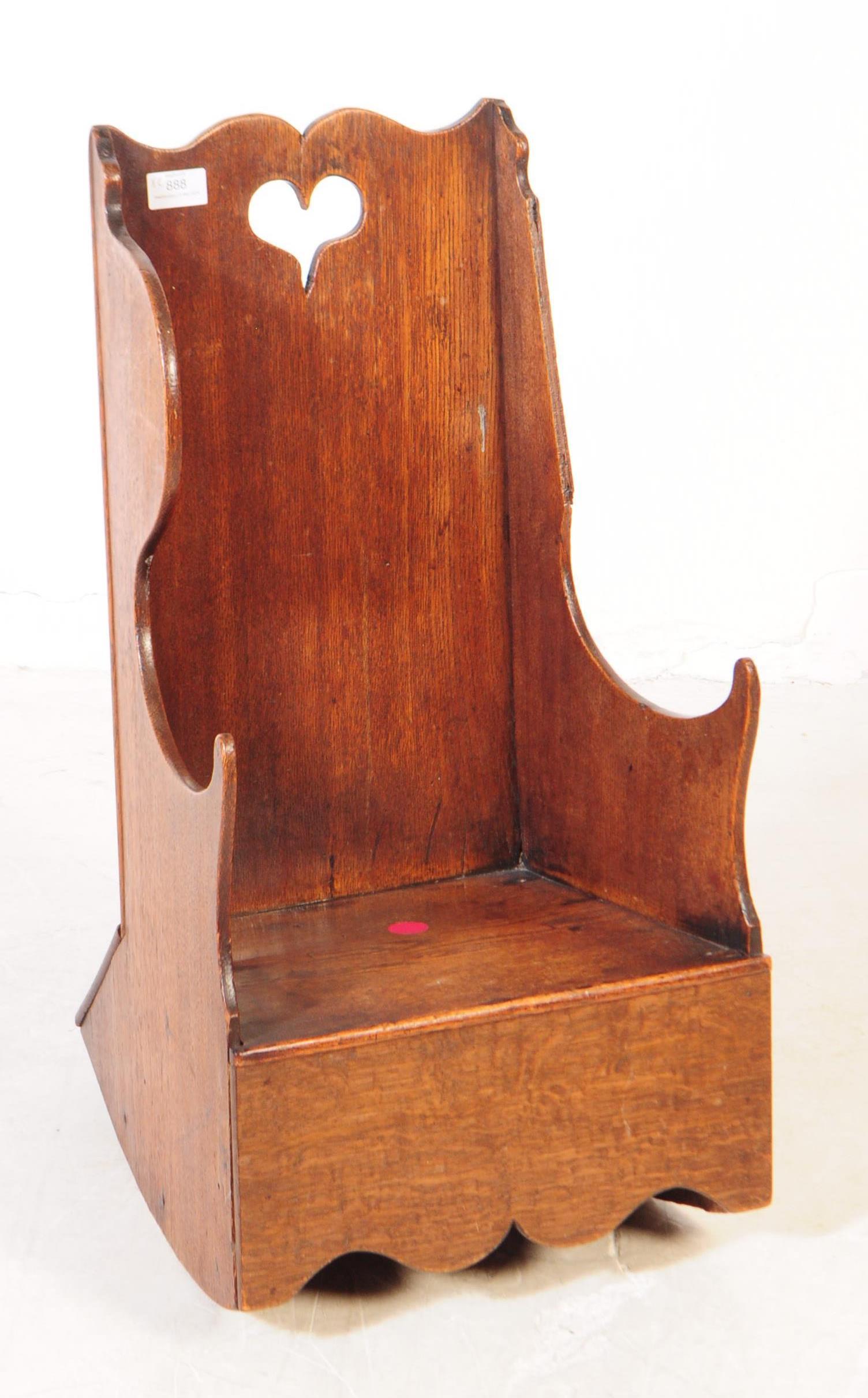 OAK CHILDREN'S LAMBING ROCKING CHAIR - Image 4 of 6