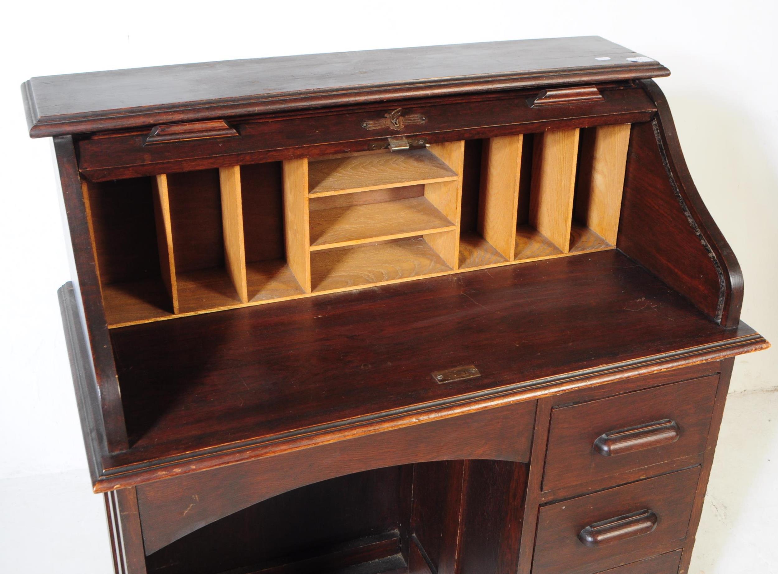 EARLY 20TH CENTURY MAHOGANY ROLL TOP DESK - Image 3 of 7
