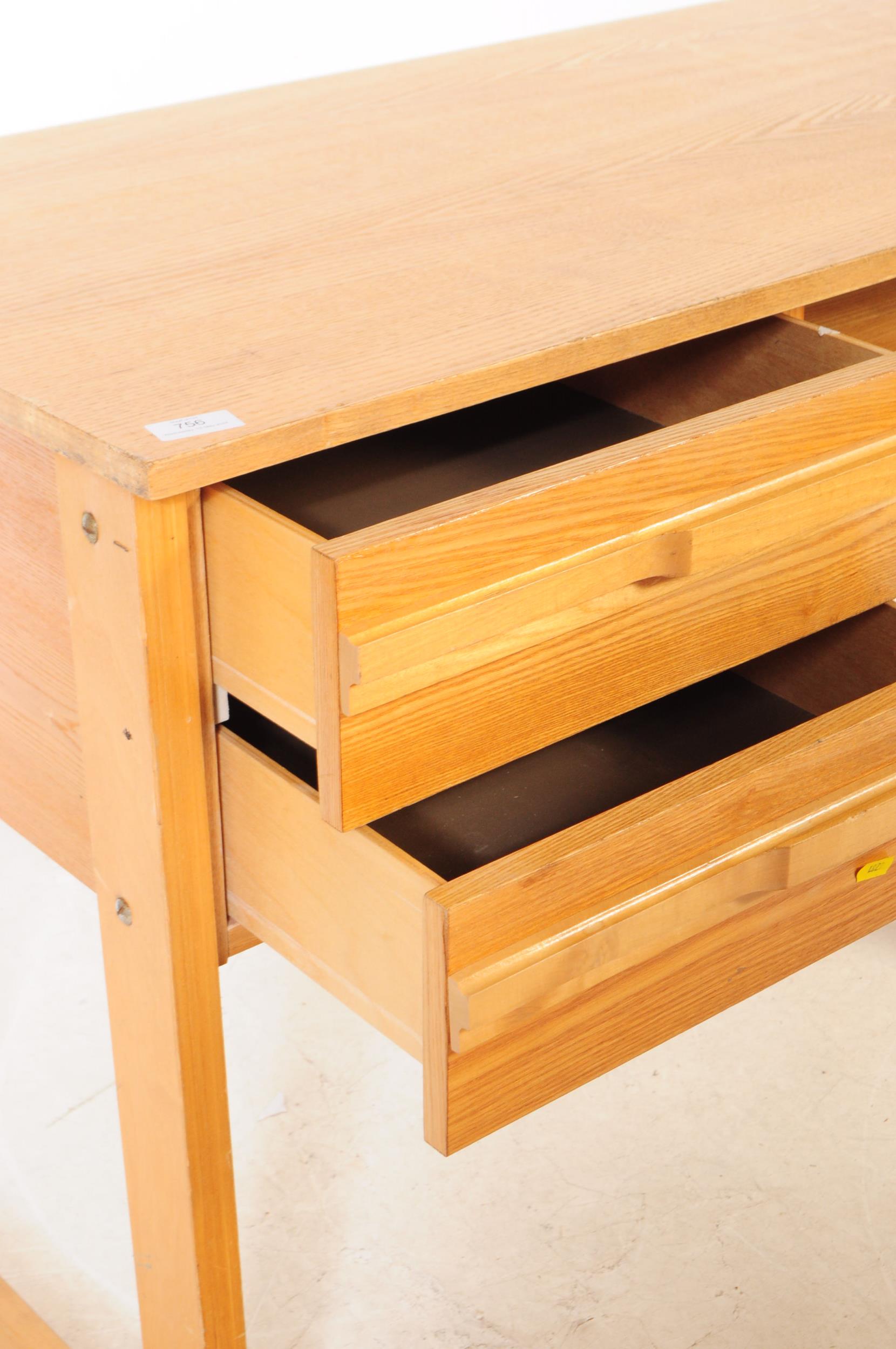 BRITISH MODER DESIGN - CONTEMPORARY PINE SCHOOL DESK - Image 4 of 7