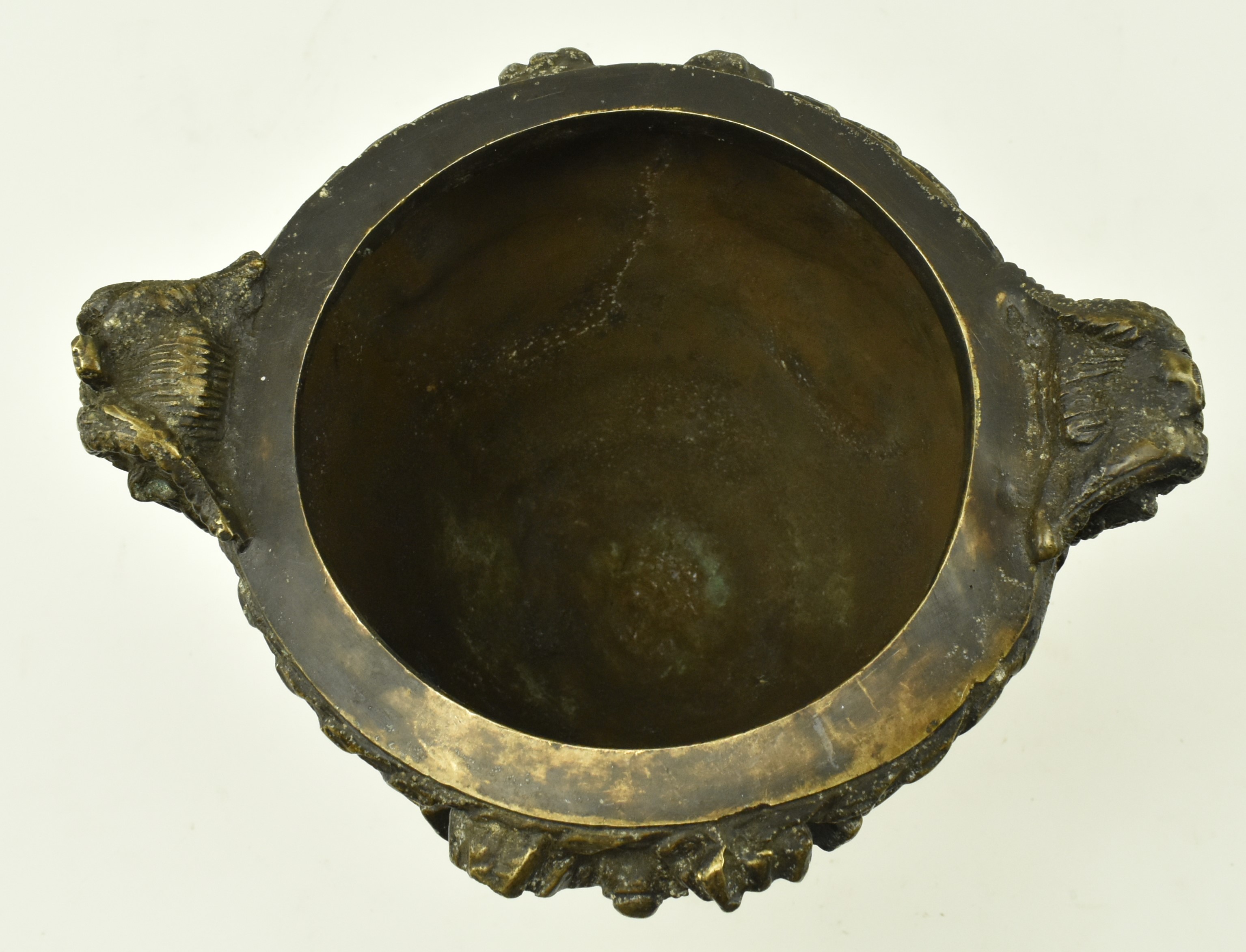 VICTORIAN GRAND TOUR CAST BRONZE LIDDED URN VASE - Image 5 of 9